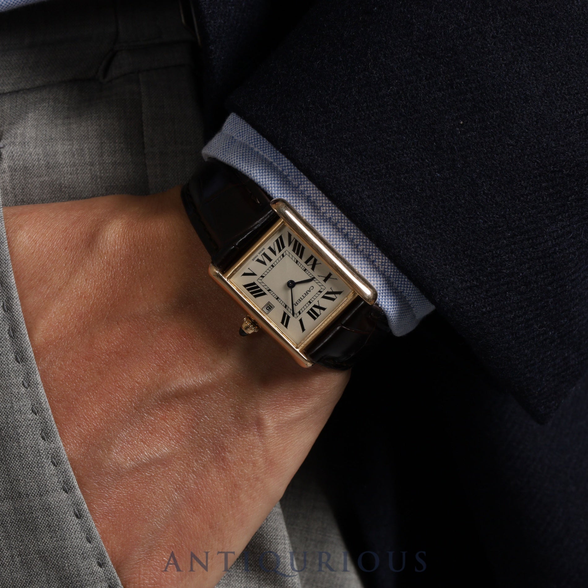 カルティエ タンクルイカルティエ LM W1529756 / 2441 クォーツ YG 純正革 純正尾錠(750)ホワイト文字盤 保証書 メンテナンス済み