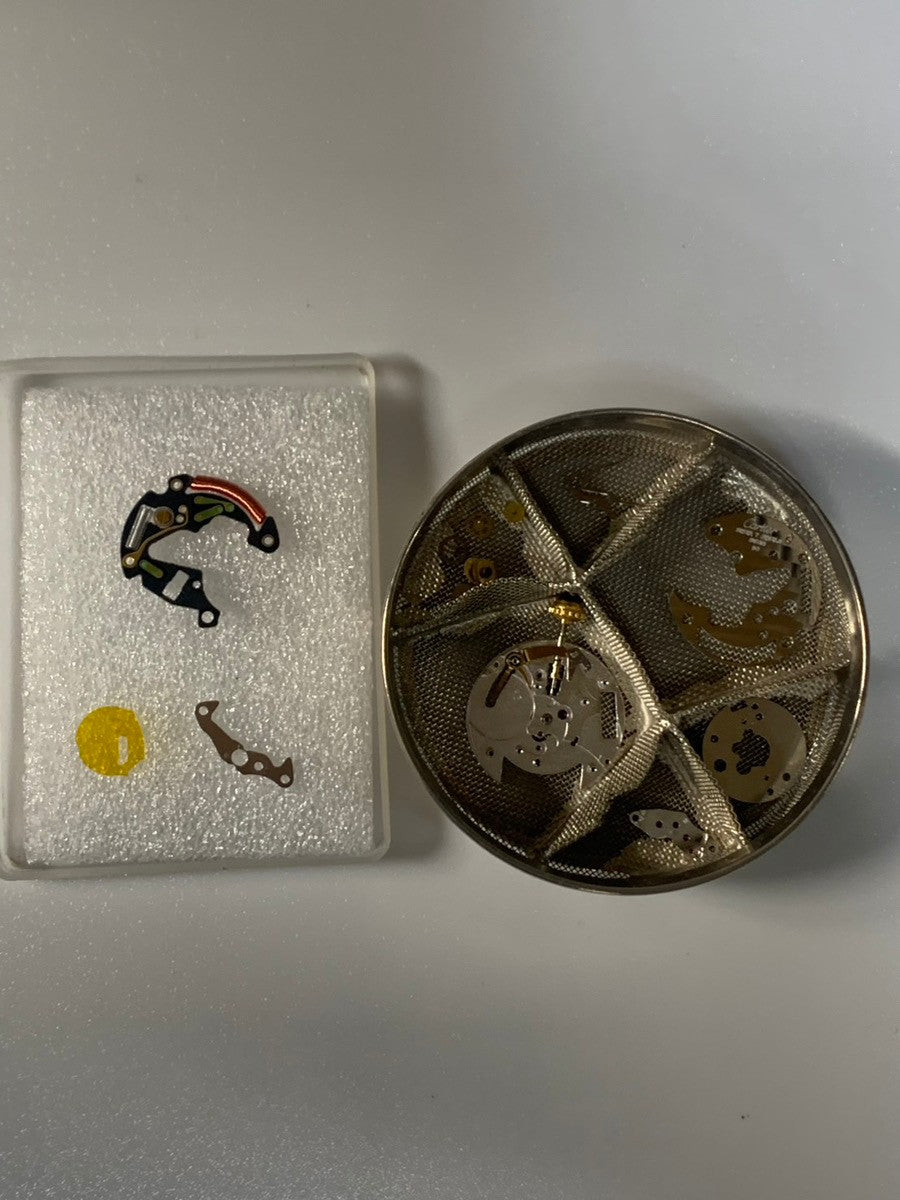 カルティエ マストタンク LM 590005 クォーツ Cal.90 SV925 革 純正ピンバックル(GP)アイボリーローマン文字盤(SWISS表記)箱 冊子 保証書(1987年) オーバーホール済み