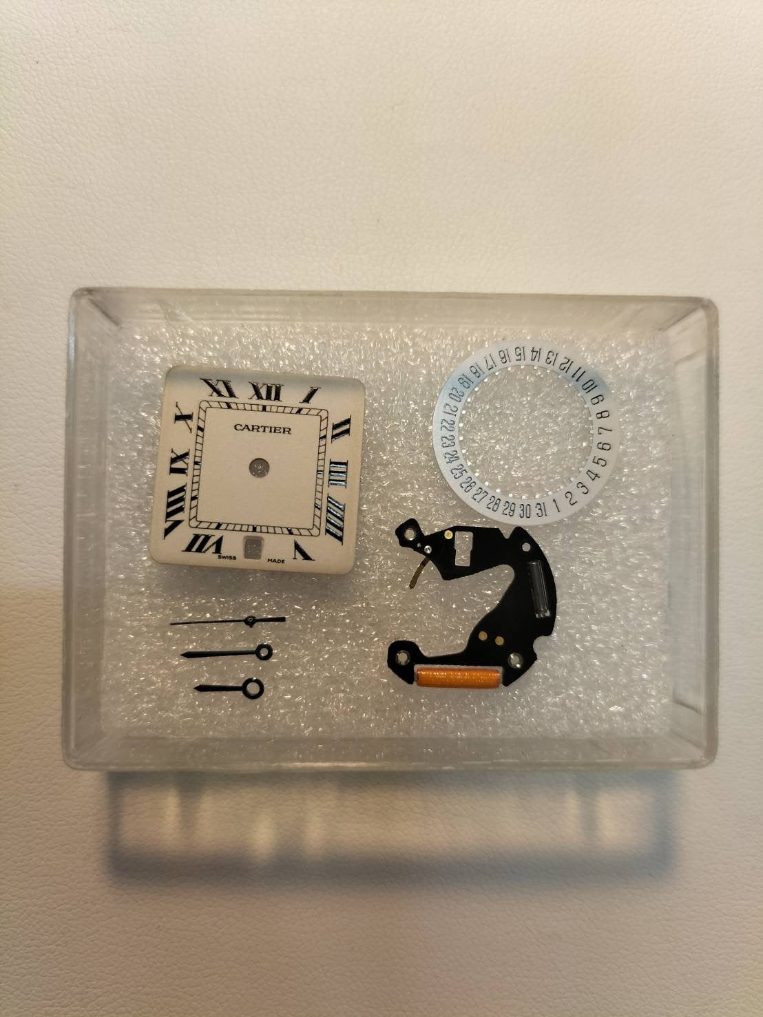 Cartier Santos Galbee LM W20011C4 / 1566 Quartz Caliber 687 Stainless Steel/Yellow Gold Ivory Roman Dial Overhauled