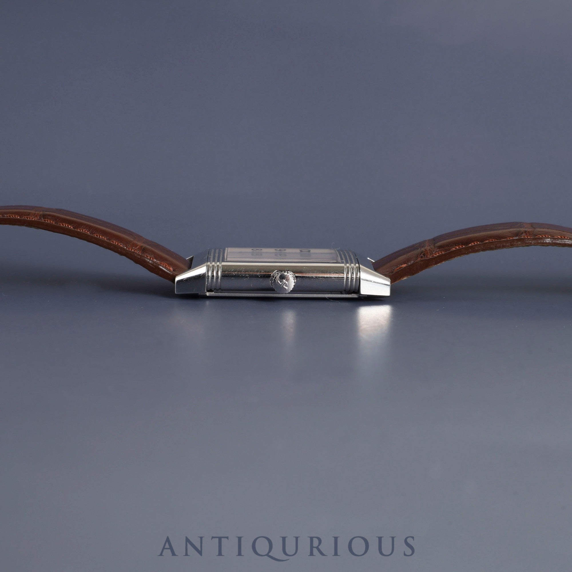 Jaeger-LeCoultre Reverso Classic Q2508412 / 252.8.86 Manual winding Cal.846/1 SS Genuine leather strap Genuine buckle (SS) Silver dial Box Booklet Warranty card (2015) Cloth Genuine replacement strap Overhauled