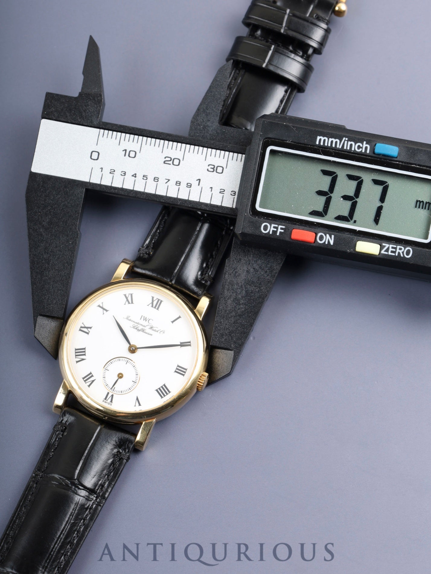 IWC ポートフィノ 2533-001 手巻き Cal.C.4231 750YG 革 純正ピンバックル(GP)ホワイトローマン文字盤 オーバーホール済み アイダブリュシー