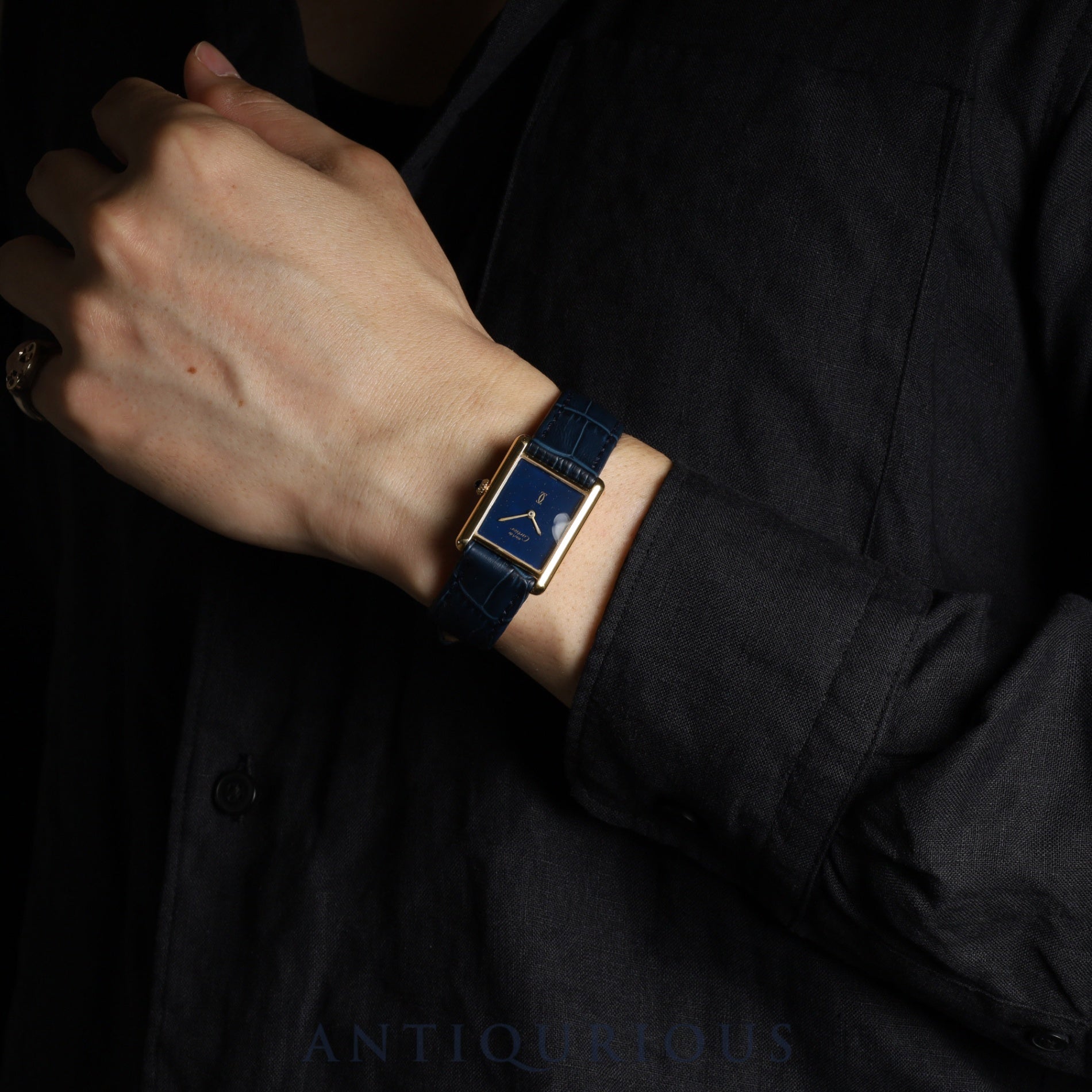 カルティエ マストタンク LM 手巻き Cal.78-1 SV925 革 純正尾錠(GP) ラピスラズリ文字盤 1976年頃~1981年頃 オーバーホール済み