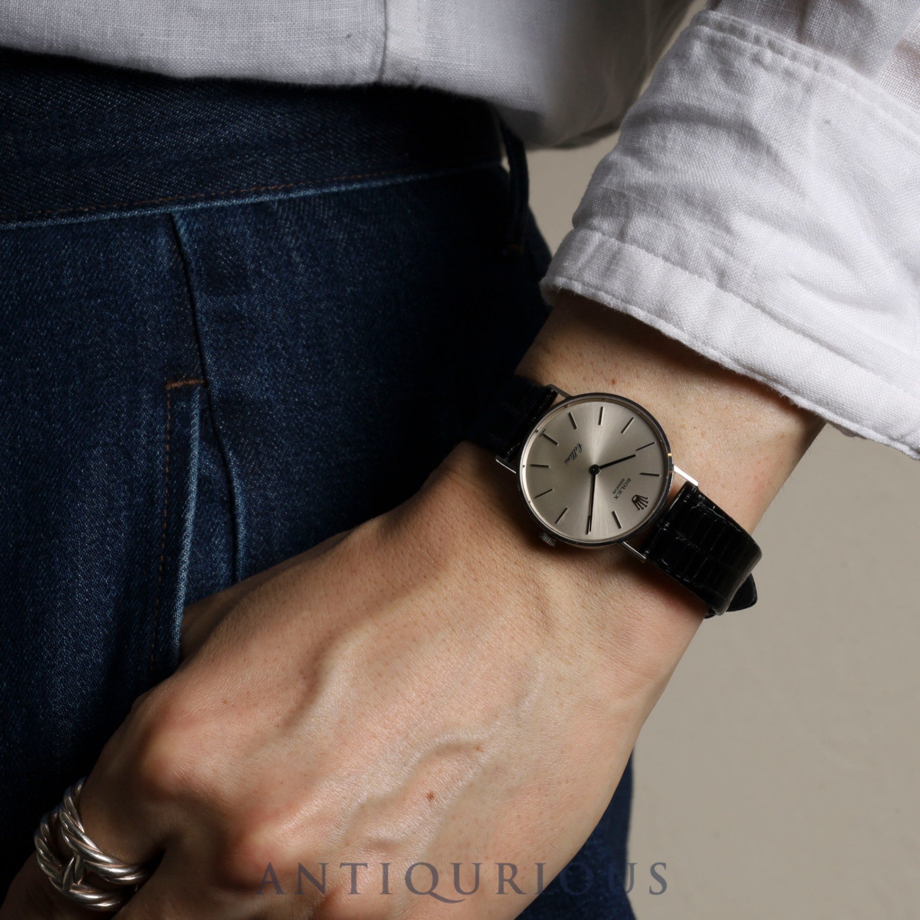 Rolex Cellini 3833, manual winding, Cal. 1600, 750 movement, leather, genuine stainless steel buckle, silver dial, no. 30 (1970), overhauled.