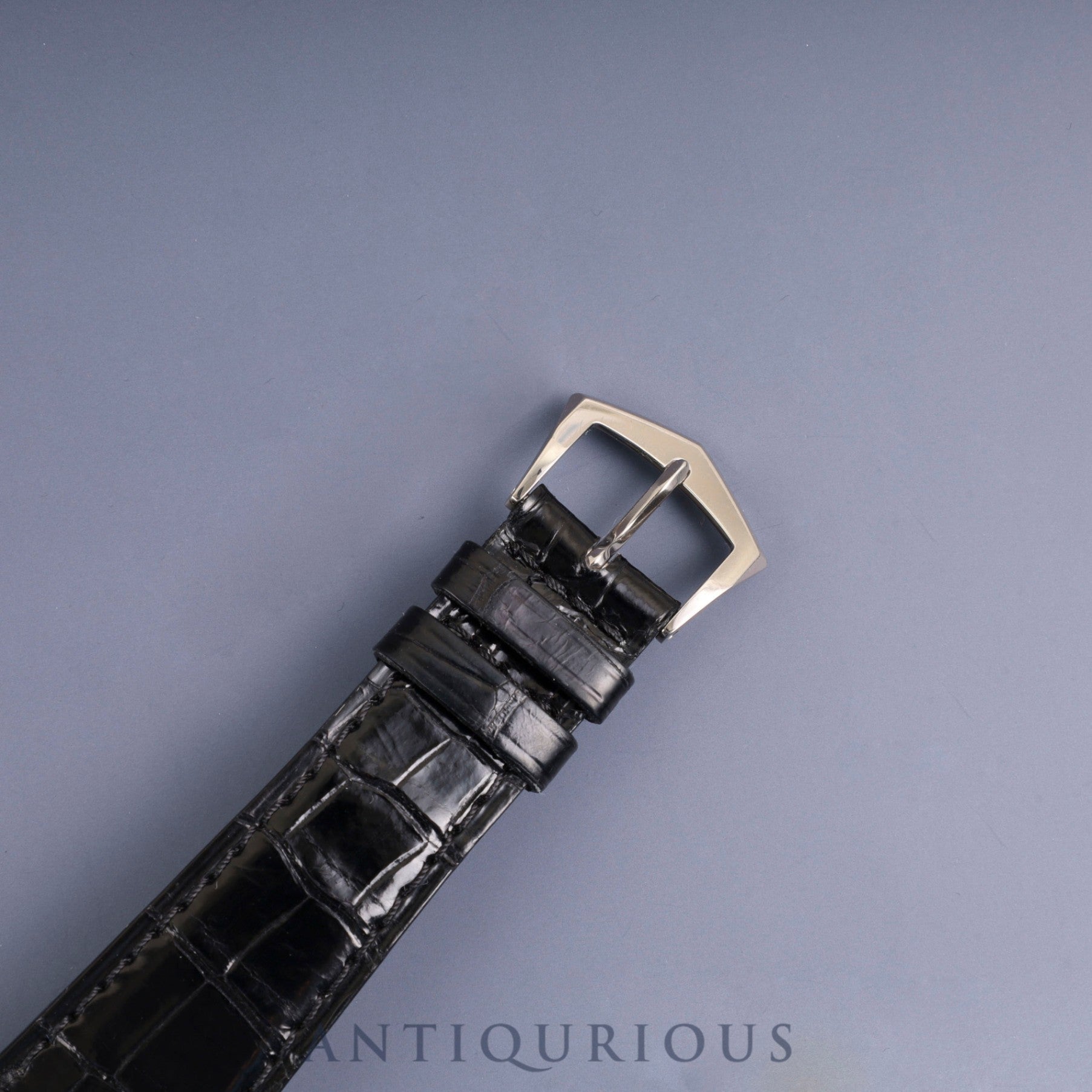 Patek Philippe Calatrava 5196G-001 Manual Winding Caliber 215PS 750 Genuine Leather Strap Genuine Buckle (750) Silver Dial Case Booklet Warranty (2015) Overhauled