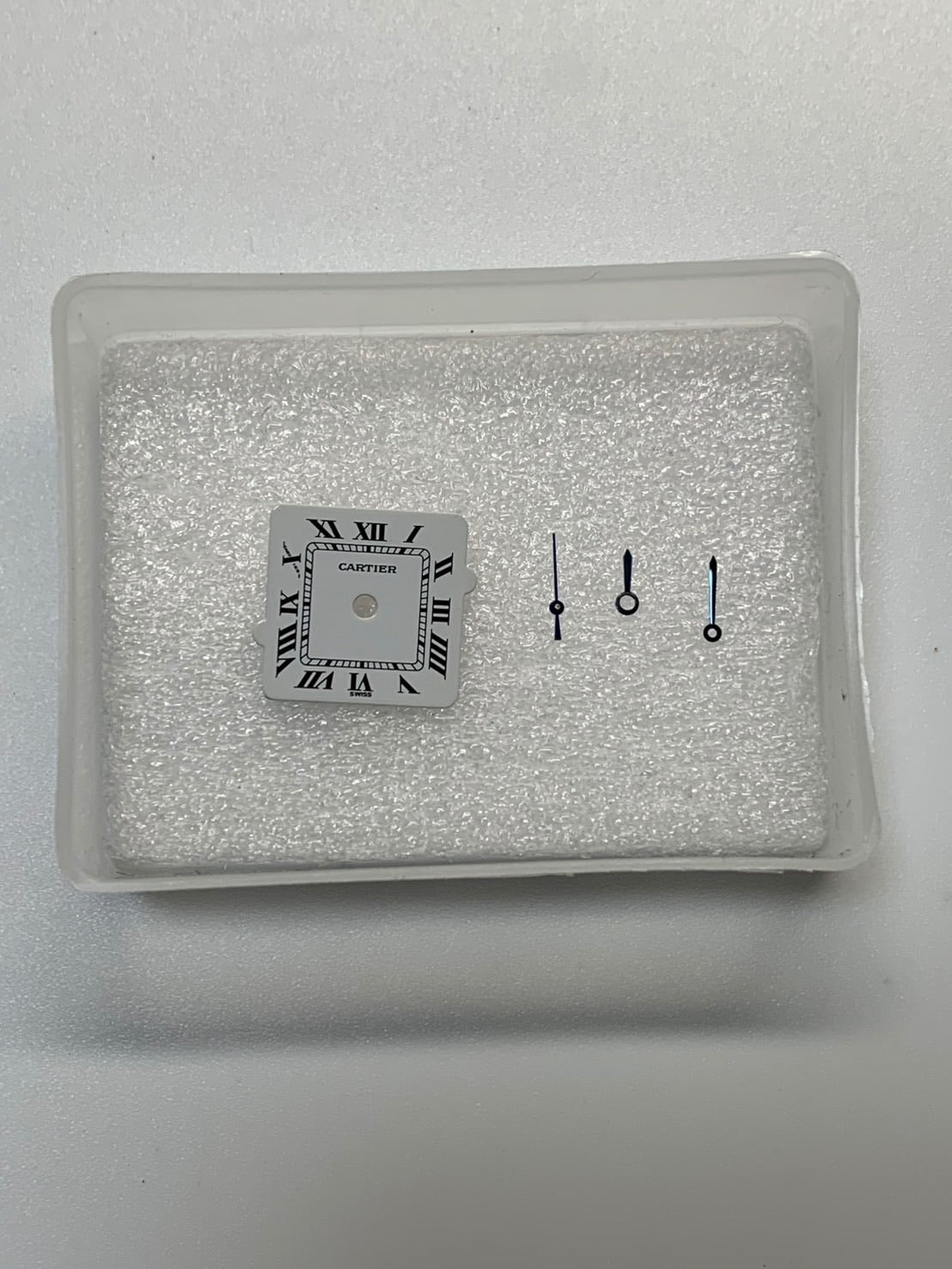 カルティエ サントス カレ SM 0902 自動巻き Cal.ETA2671 SS/YG SS/YG ホワイトローマン文字盤(SWISS表記 ) 箱 冊子 保証書(1984年)オーバーホール済み