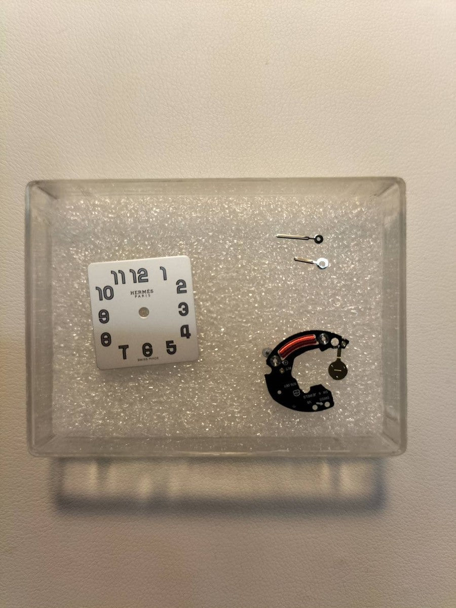 エルメス ケープコッド CC1.210a クォーツ Cal.976.001 SS 純正革ベルト 純正尾錠(SS) シルバー文字盤 冊子 箱 保証書(2019年)オーバーホール済み