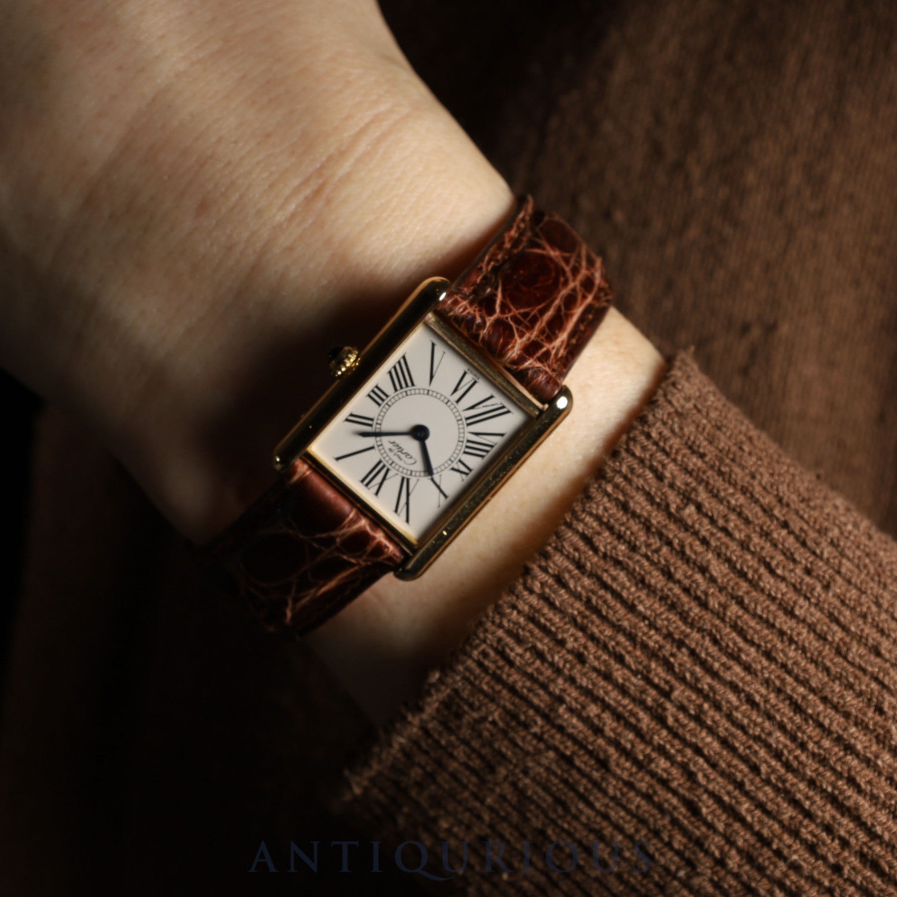 Cartier Must Tank LM W1005654 / 590005 Quartz Caliber 90 SV925 Leather Strap with Genuine GP Buckle, Opalescent Dial, Overhauled