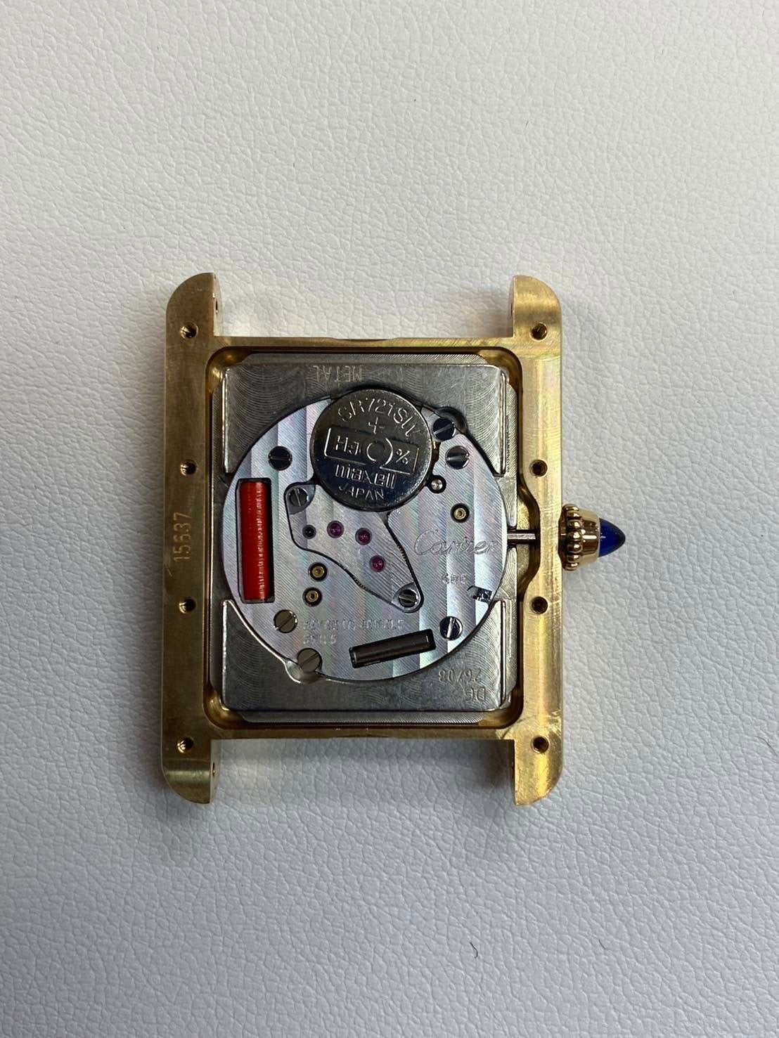 カルティエ タンクルイカルティエ LM W1529756 / 2441 クォーツ Cal.688 YG 純正革 純正尾錠(750)ホワイトローマン文字盤 保証書(2011年) オーバーホール済み