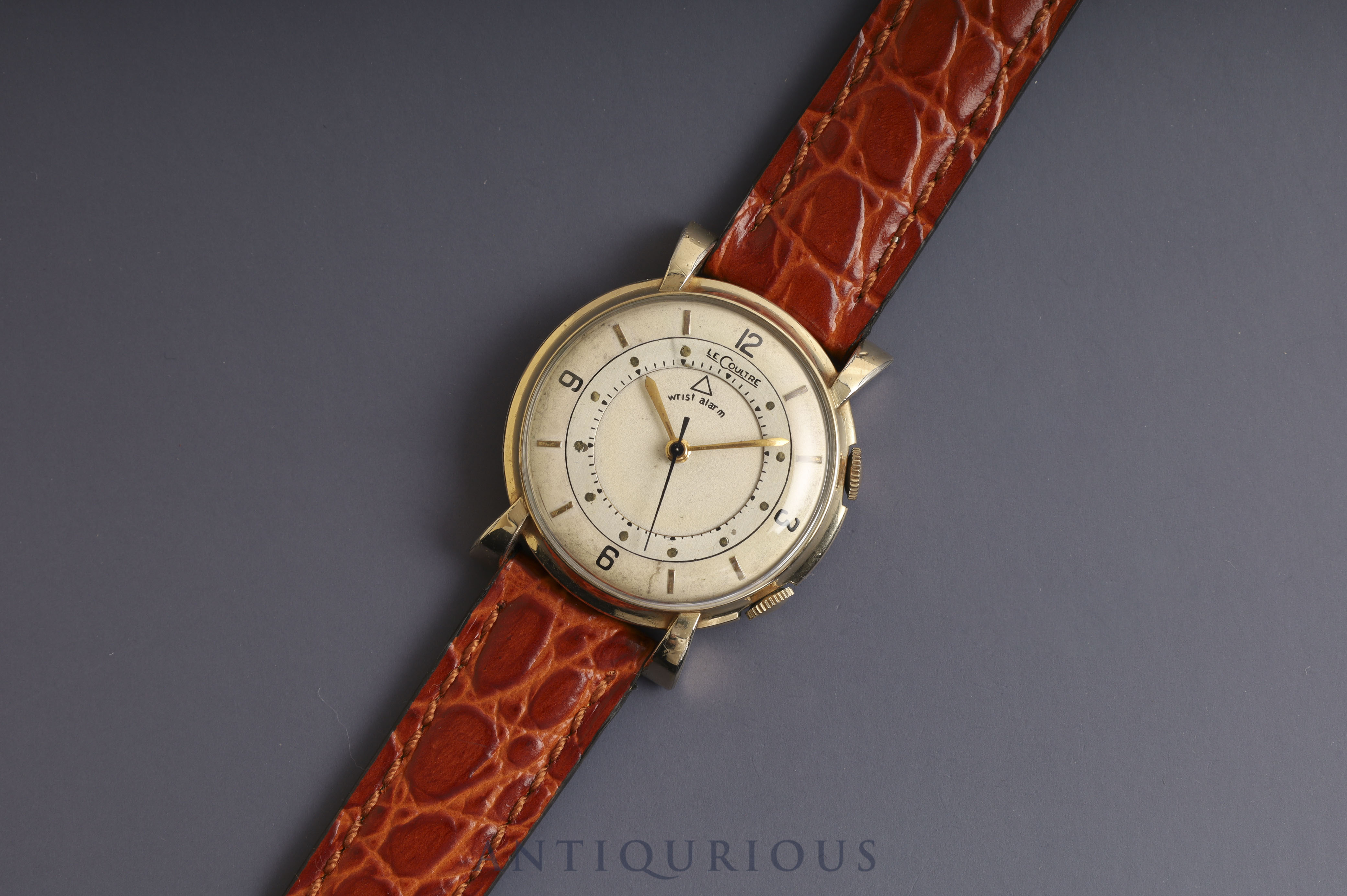 Jaeger-LeCoultre Memovox