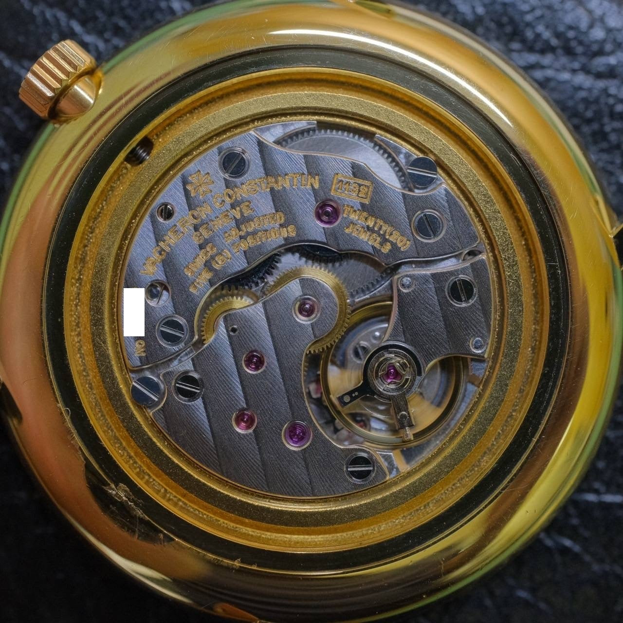 ヴァシュロン・コンスタンタン エッセンシャル 31039 手巻き Cal.1132 750YG 革 純正尾錠(750YG)ホワイト文字盤