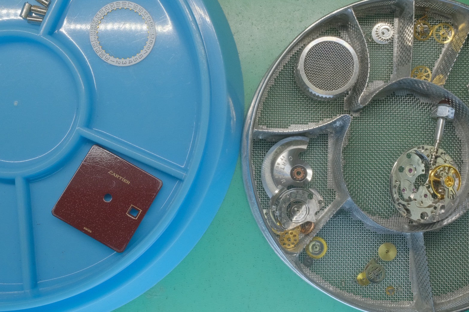 Cartier Santos Galbee LM 2961 Automatic Caliber 2671 Stainless Steel/Yellow Gold with Garnet and Bordeaux Dials, Overhauled