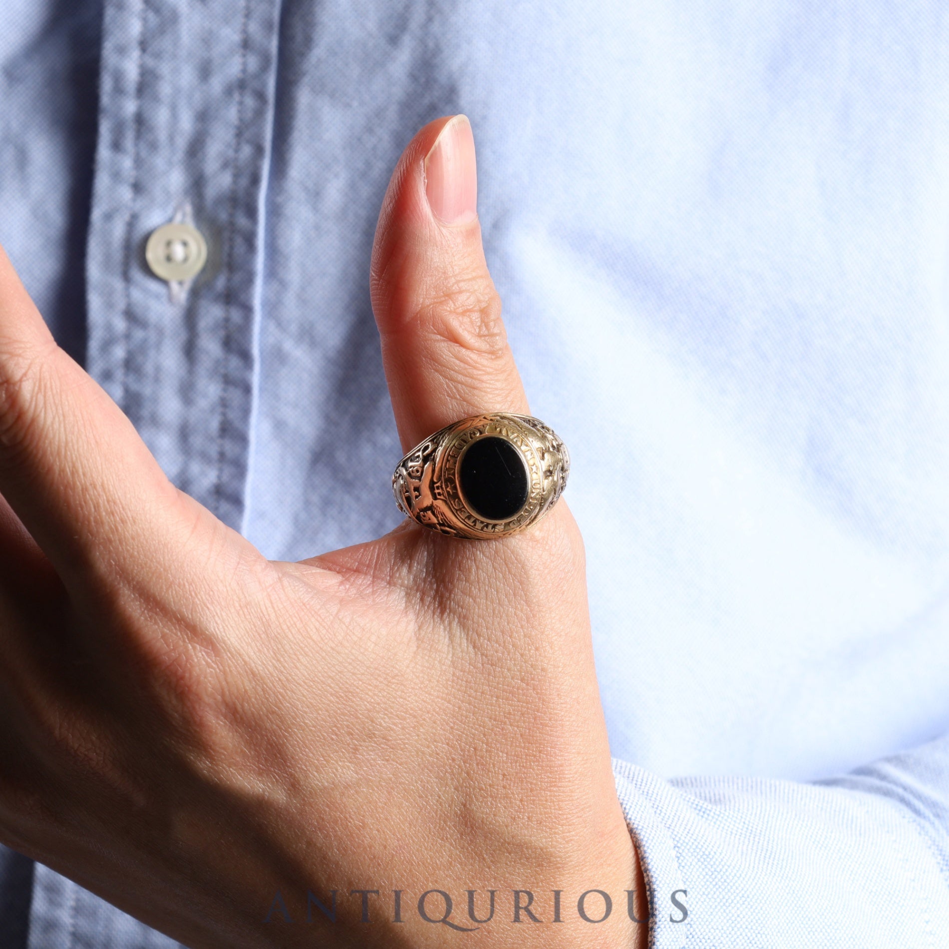 Tiffany Ring College #26 750 Onyx