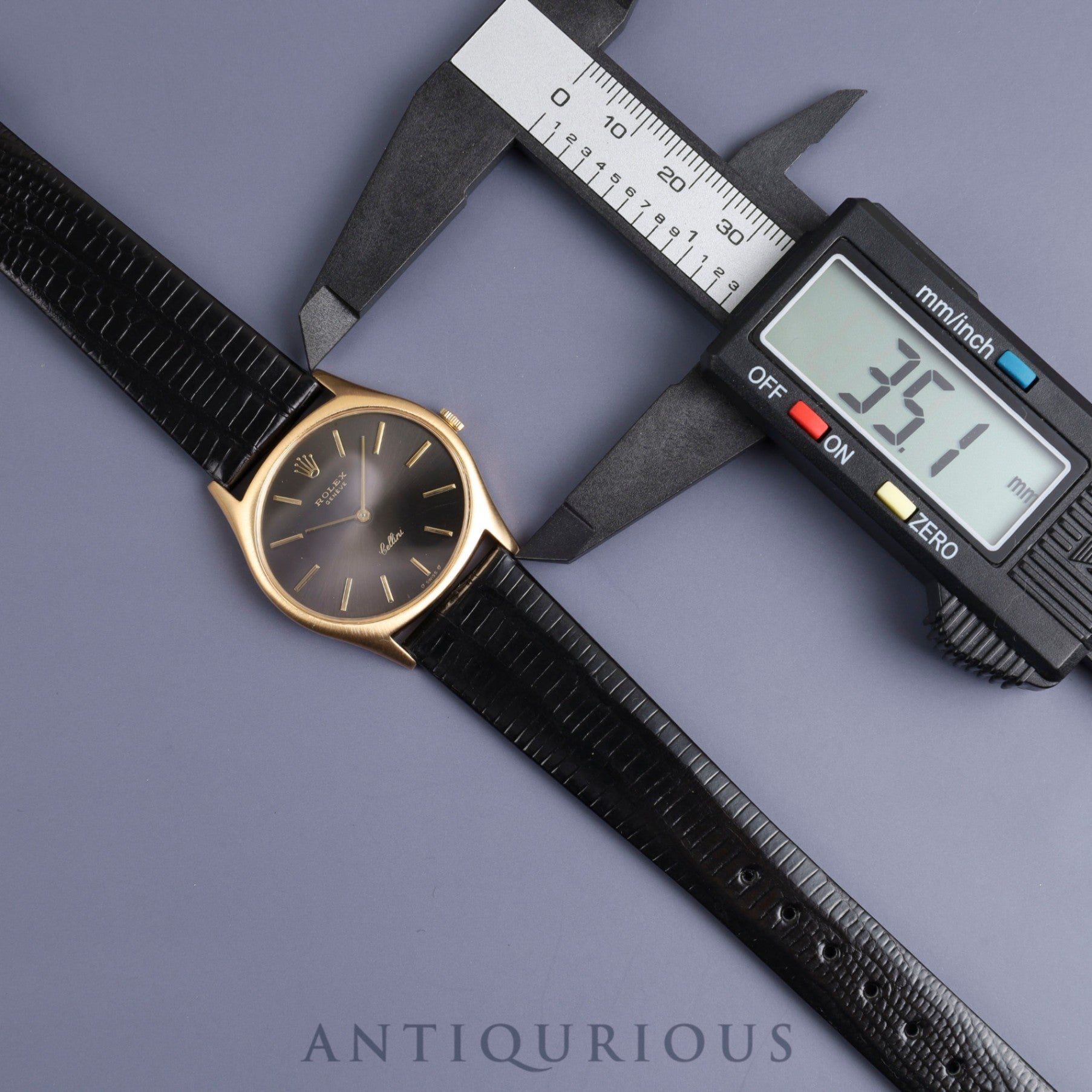 Rolex Cellini 3806/8 Manual winding Cal.1600 750 Leather Genuine buckle (GP) Black dial No. 40 (1974) Box International service warranty (2013) Overhauled