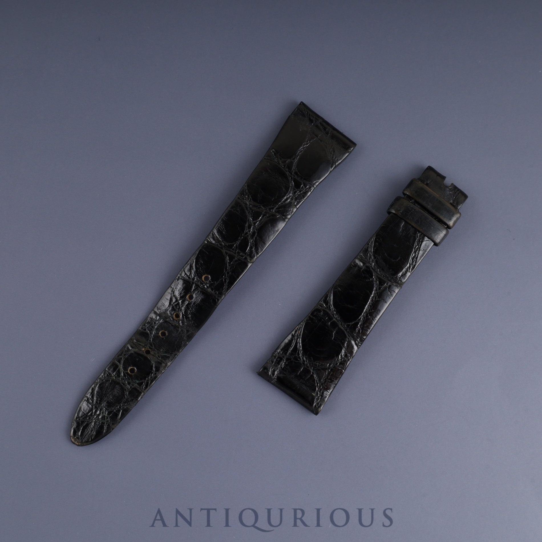 Rolex Cellini 4014 manual winding Cal. 1601 750 leather watch with genuine stainless steel buckle, blue dial, 22 x 29mm, 34th series (1971), genuine leather strap (shows signs of use), overhauled.