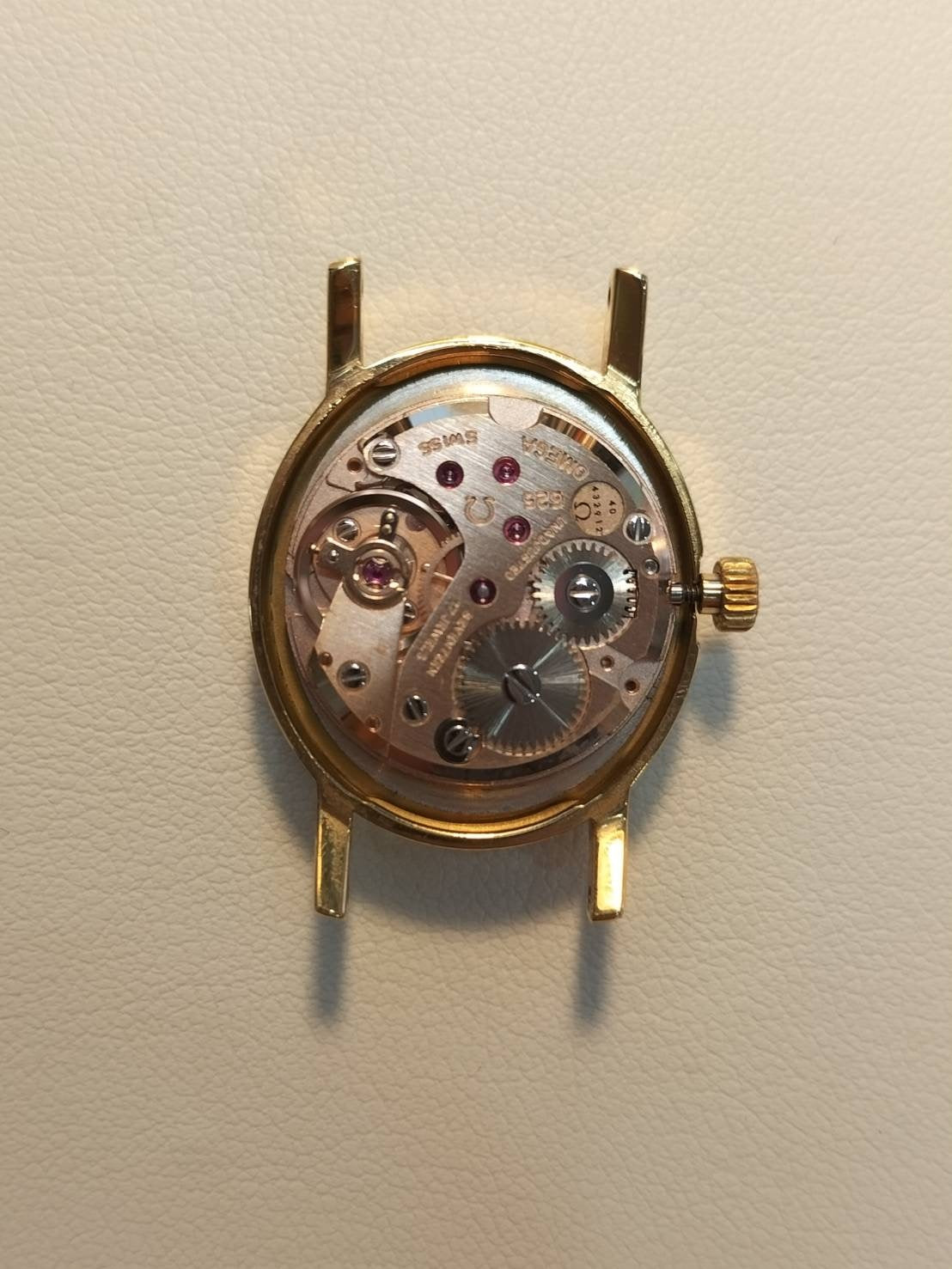 オメガ ジュネーブ 5110411 / 1061 手巻き Cal.625 GP 革 純正尾錠(GP) ゴールド文字盤 オーバーホール済み