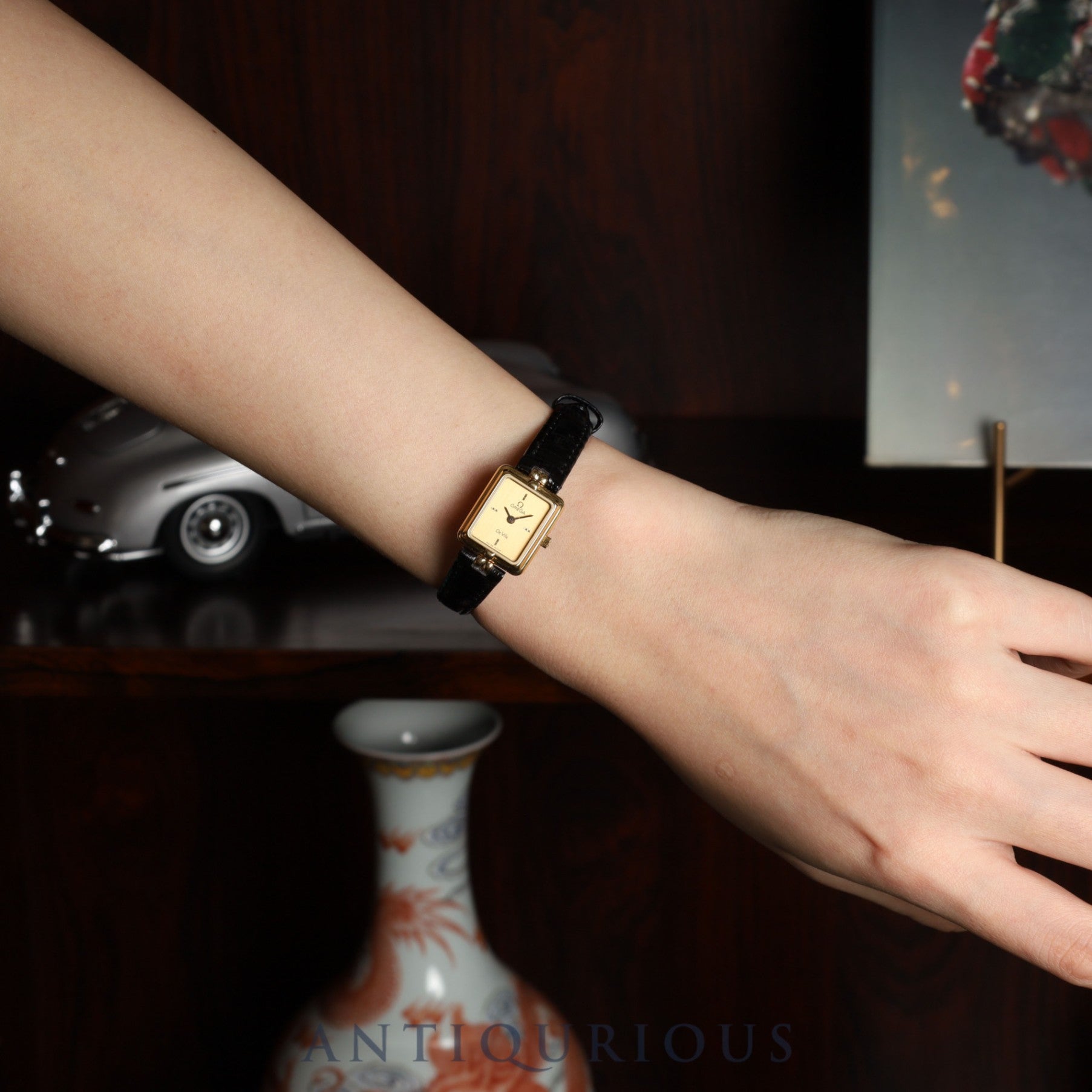 オメガ デ・ヴィル 595.0070 クォーツ Cal.- GP 革 純正尾錠(GP) シャンパン文字盤 純正ベルト オーバーホール済み