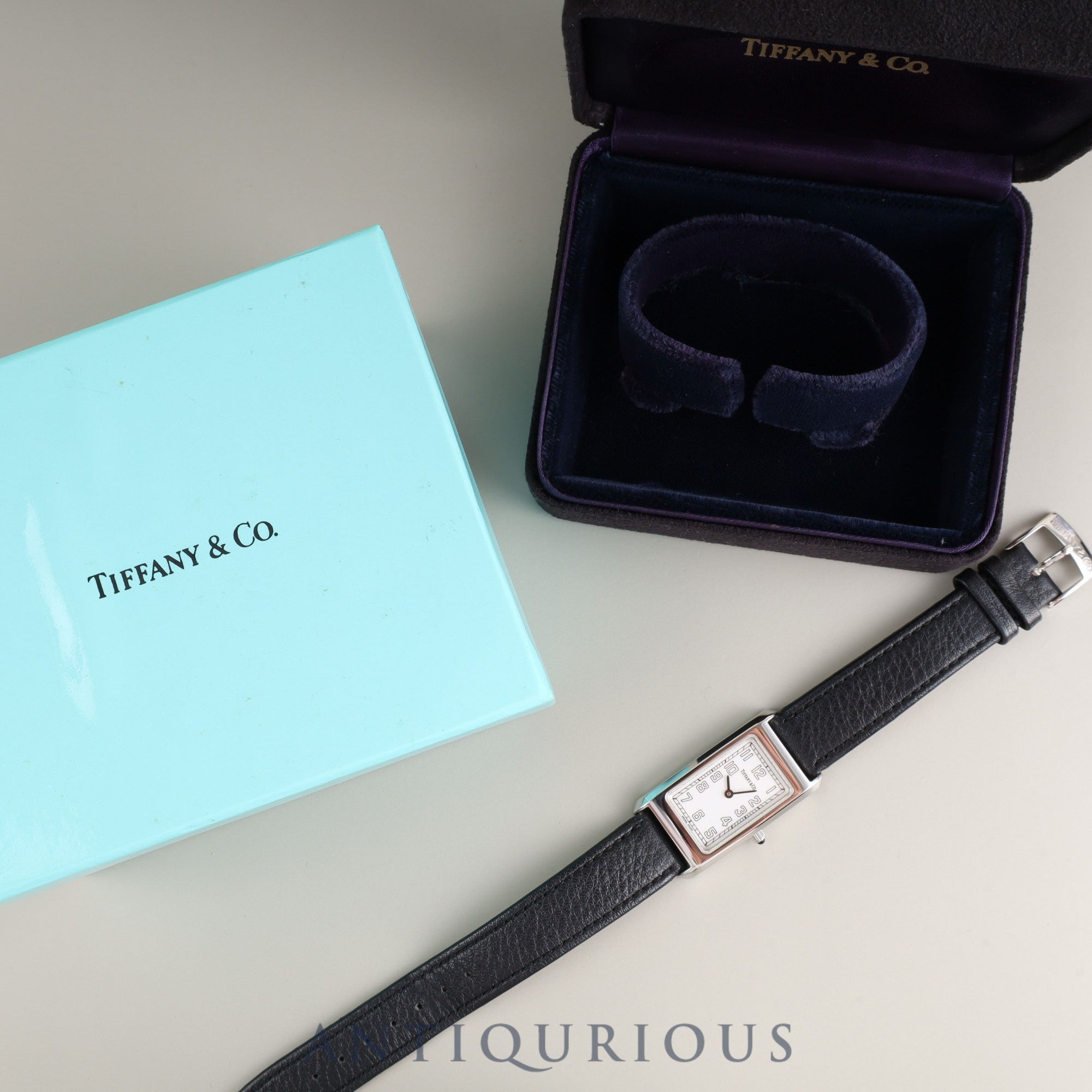 ティファニー クラシックスクエア レクタンギュラ― 525.1027 クォーツ Cal.901.001 SS 純正革ベルト 純正尾錠(SS) ホワイトアラビア文字盤 箱 オーバーホール済み