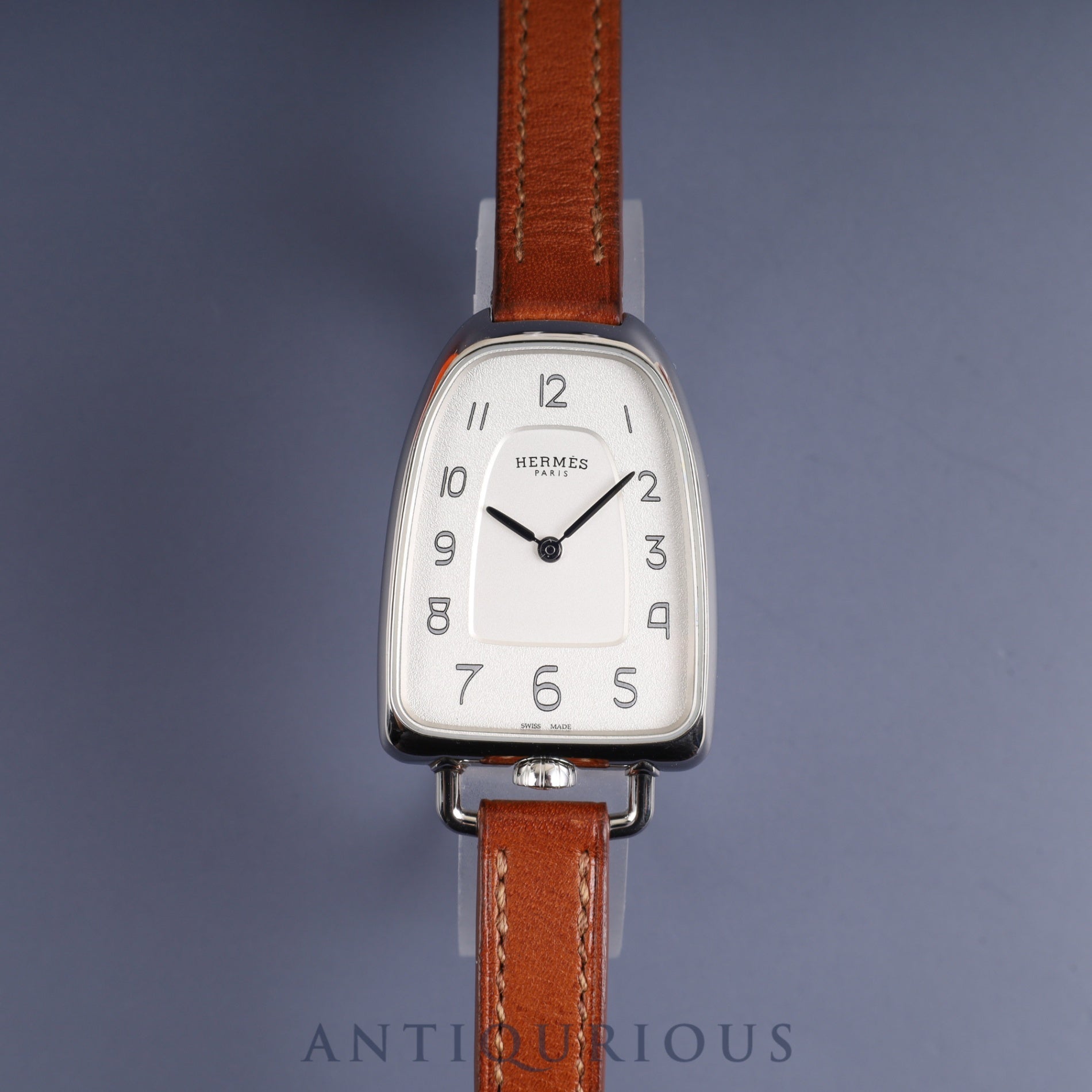 Hermes Galop GM GA1.210 Quartz SS Genuine leather strap (D stamp: 2019) Genuine buckle (SS) Silver dial Box Warranty (2019) Overhauled