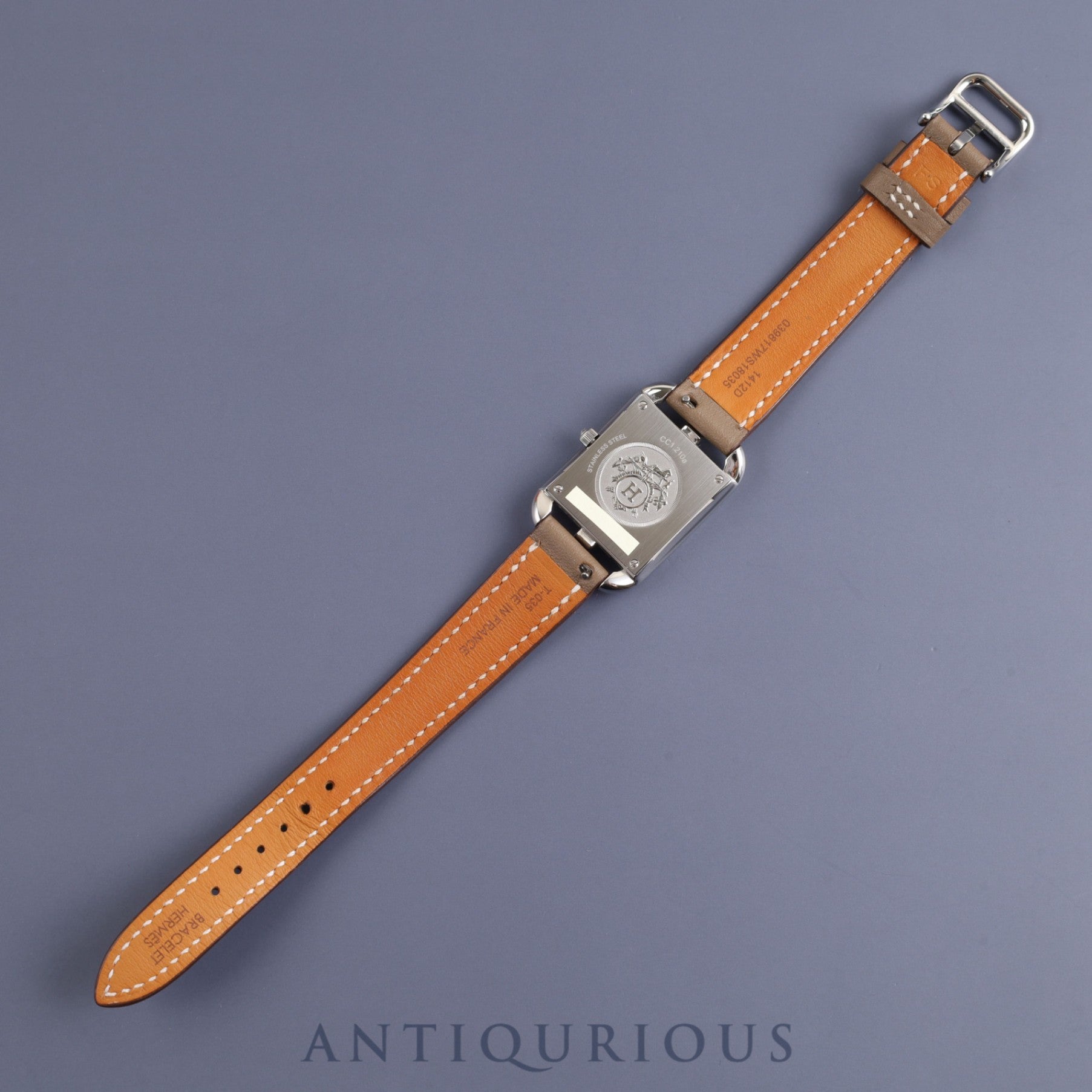 Hermes Cape Cod CC1.210.220 Quartz Cal.976.001 SS Genuine leather strap Genuine buckle (SS) Silver dial Box Booklet Warranty (2024) Overhauled