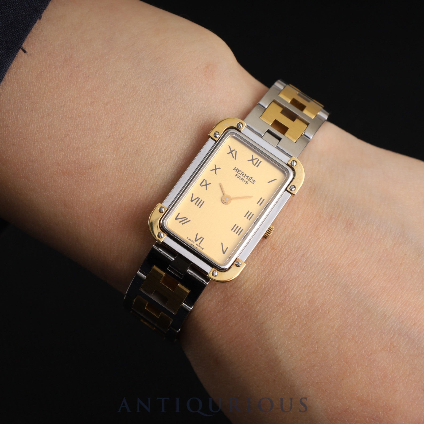 Hermes Cloajour CR1.240 Quartz Cal.976.001 SS / GP SS / GP Champagne Dial Overhauled