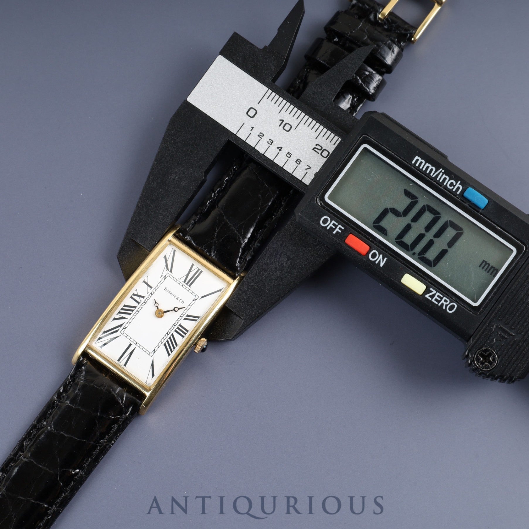 ティファニー クラシック カーブド タンク クォーツ Cal.7978.002 18K 革 純正尾錠(GP) ホワイト文字盤 オーバーホール済み