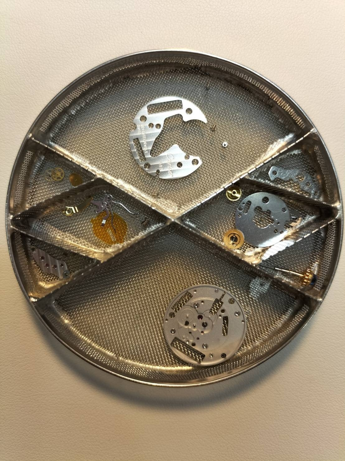 カルティエ マストタンク GM(XL) W1017454 / 2413 クォーツ Cal.687 SV925 純正革ベルト 純正Dバックル(GP)アイボリーローマン文字盤(SWISS MADE表記) 箱 冊子 保証書 (2004年) オーバーホール済み