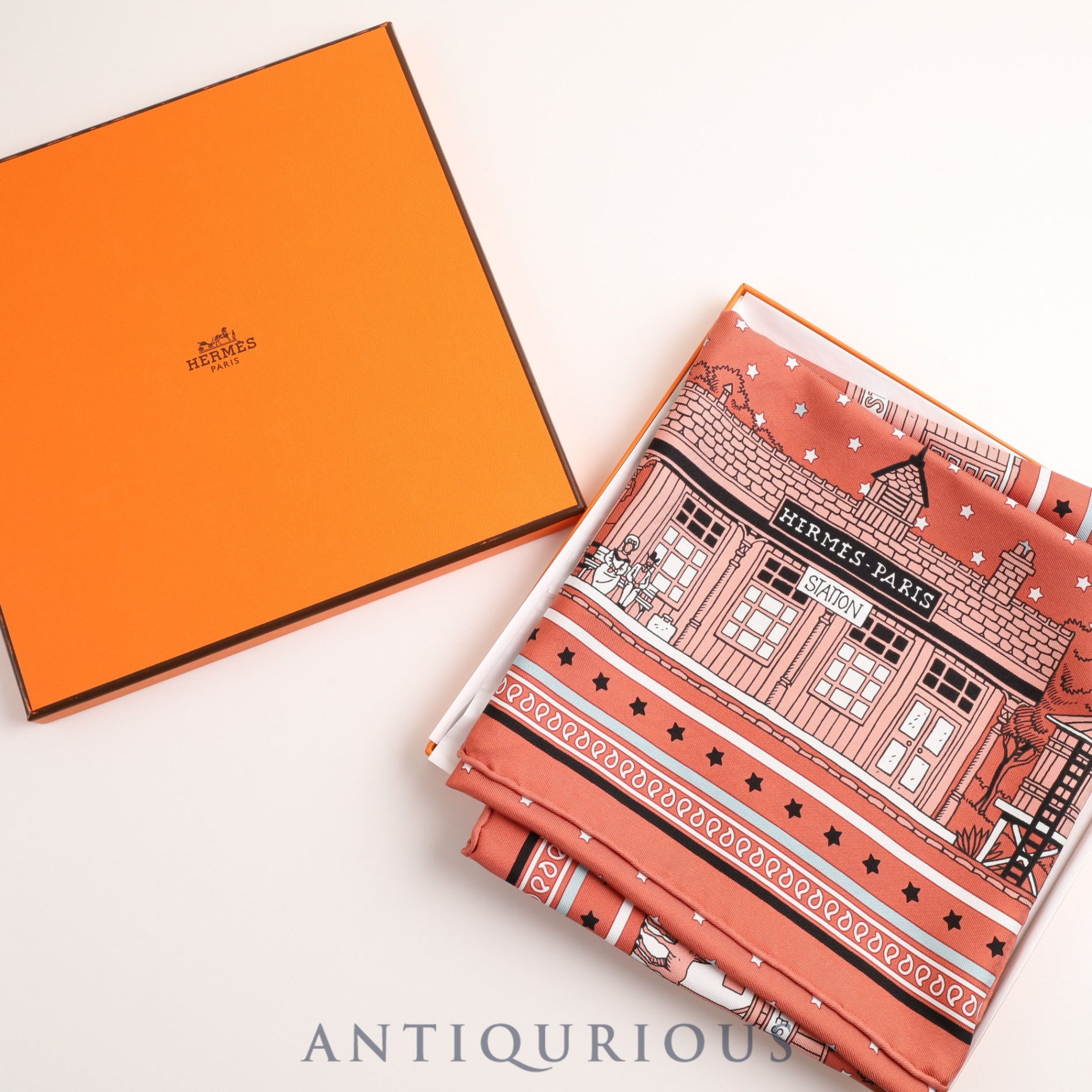 エルメス スカーフ カレ55 Hermes Paris Station Bandana SILK100% 箱 