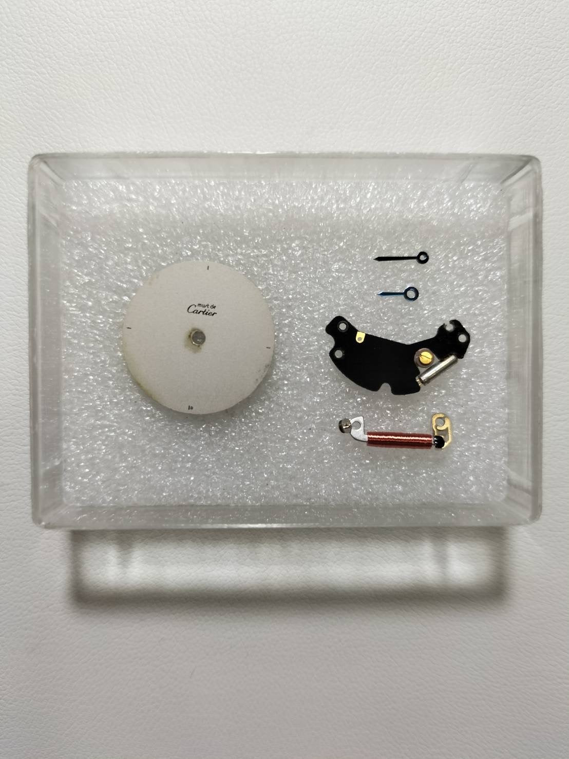 カルティエ マスト ヴァンティアン SM W10051F4 クォーツ Cal.81 SS/YG SS/YG ツートン文字盤(SWISS表記)箱 冊子 保証書(1989年 / 詳細未記載)オーバーホール済み