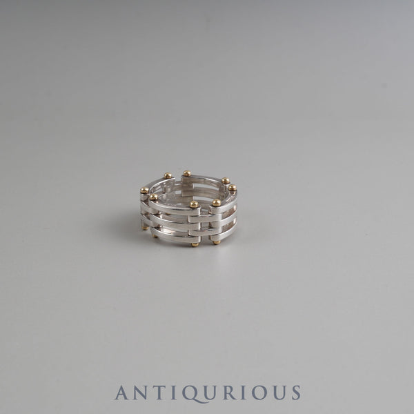 Tiffany Ring Gate