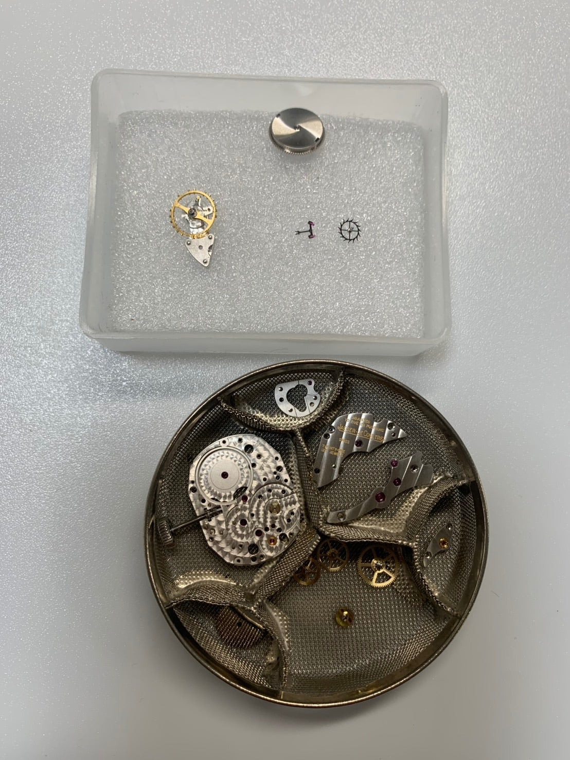 ジャガー・ルクルト グランド レベルソ ウルトラ スリム Q2788520/277.8.62 手巻き Cal.822 SS 革 純正ピンバックル(SS)シルバーアラビア文字盤 箱 保証書(2014年) 冊子 オーバーホール済み