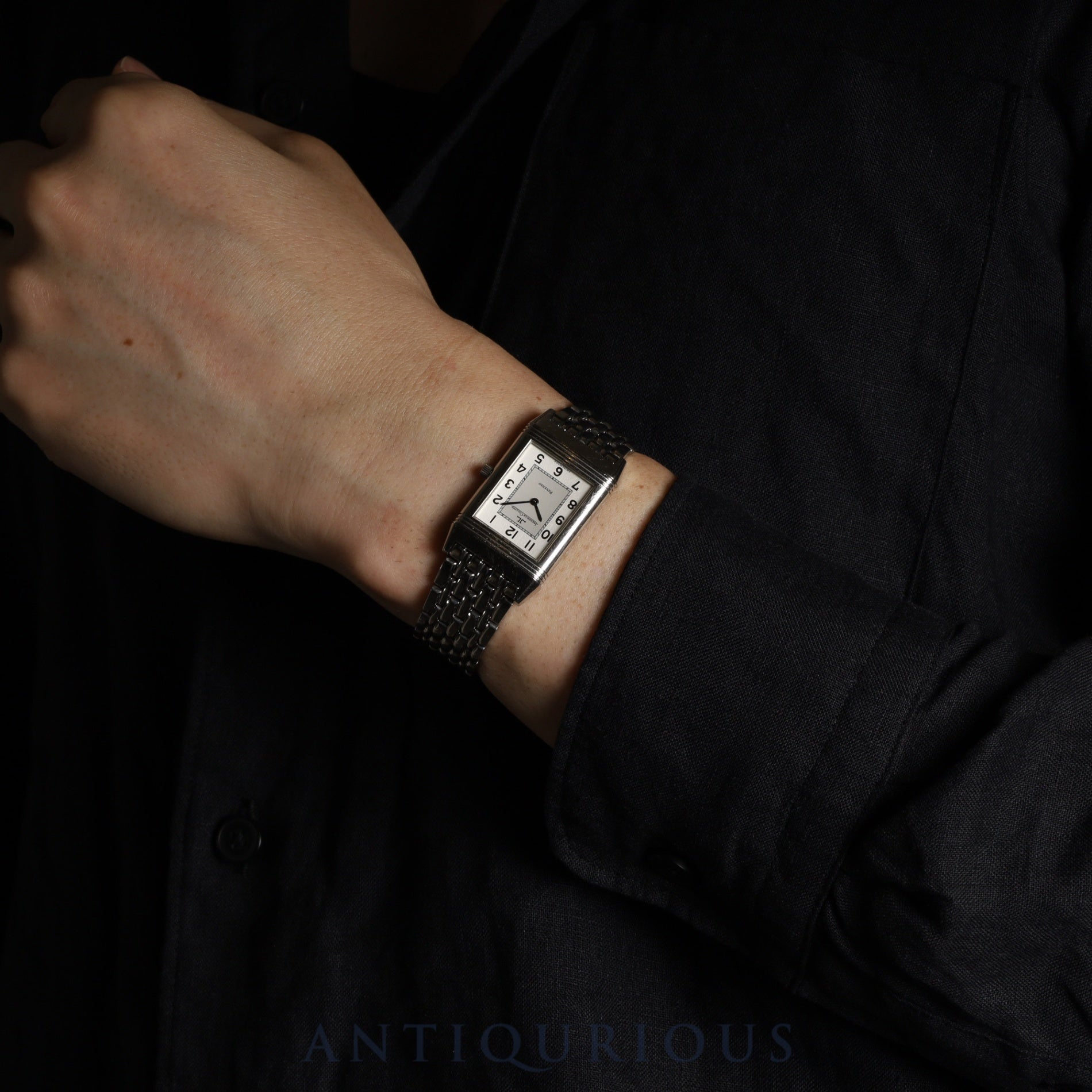 Jaeger-LeCoultre Reverso Classic Q2508120 / 250.8.86 Manual winding Cal.846/1 SS SS Silver dial Box Case Booklet Warranty (1997) Overhauled