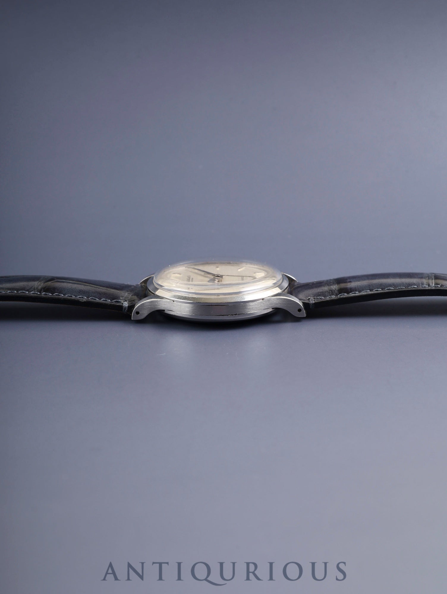 IWC オールドインター ラウンド 自動巻き Cal.C.853 SS 革 社外尾錠(SS)シルバー文字盤 オーバーホール済み アイダブリュシー