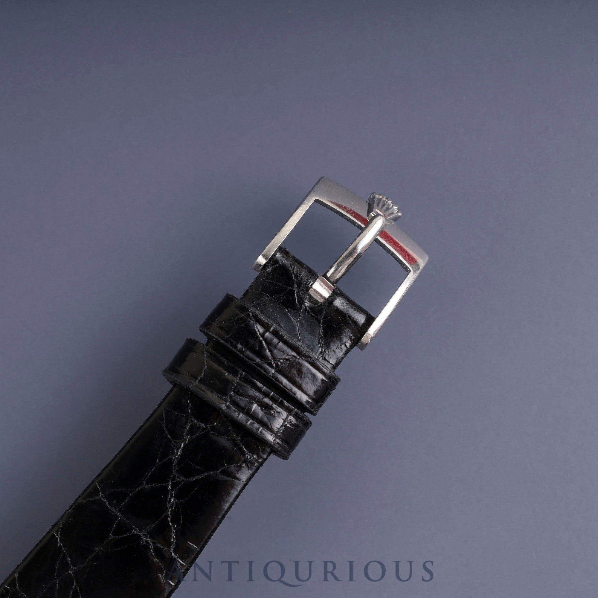 Rolex Cellini 4014 manual winding Cal. 1601 750 leather watch with genuine stainless steel buckle, blue dial, 22 x 29mm, 34th series (1971), genuine leather strap (shows signs of use), overhauled.