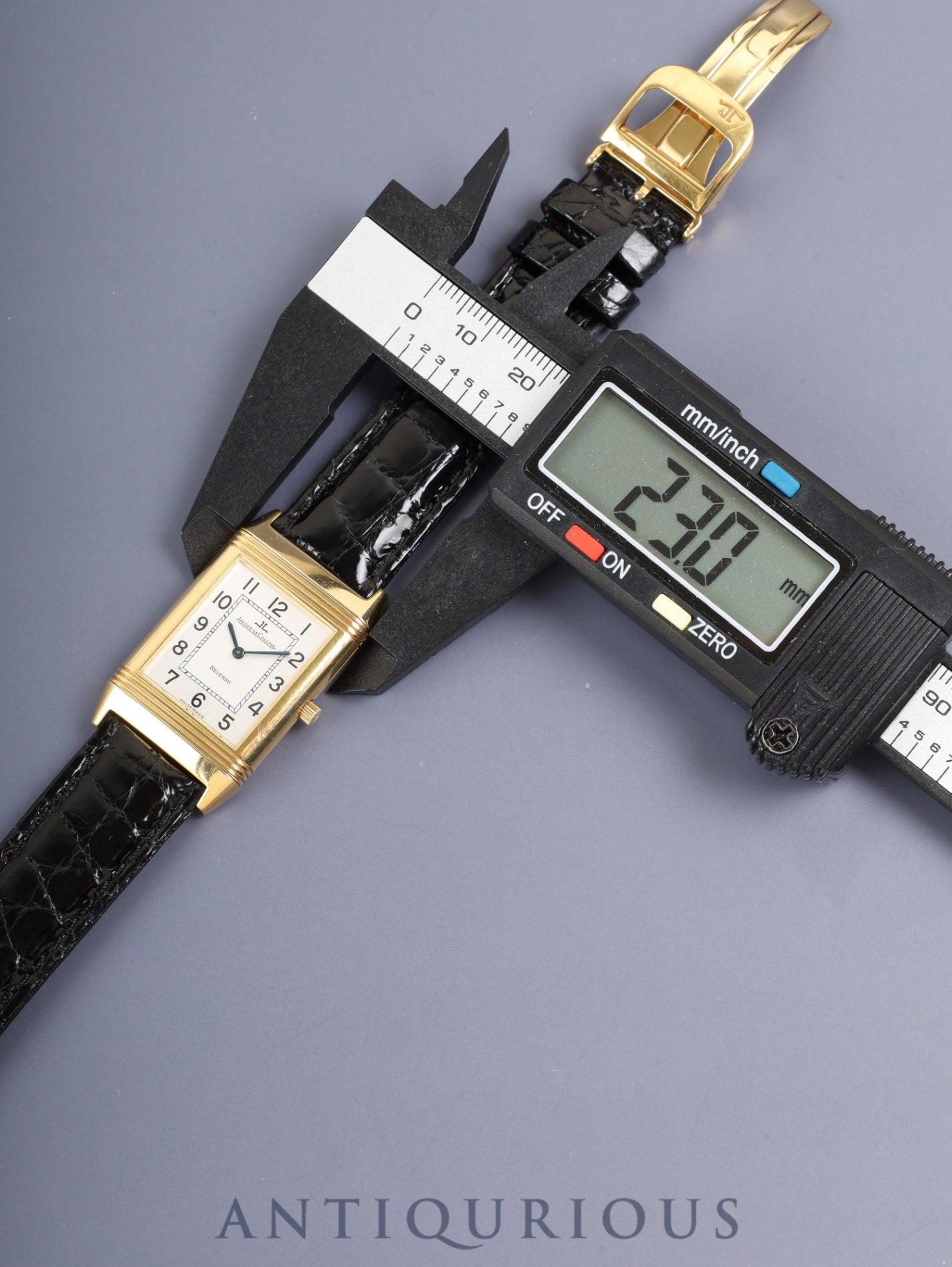 ジャガー・ルクルト レベルソ クラシック 250.1.86 手巻き Cal.846/1 750YG 革 純正バックル(750YG)シルバーアラビア文字盤(SWISS MADE表記) 冊子 オーバーホール済み