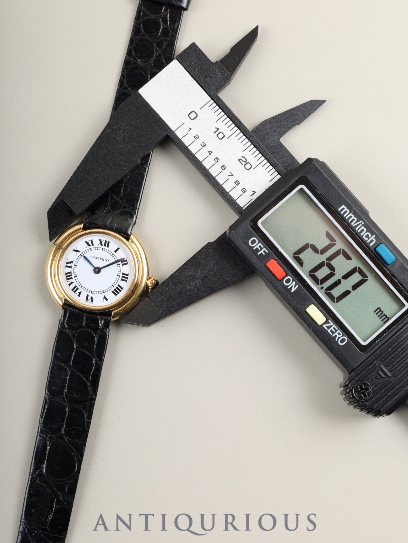 カルティエ ヴァンドーム エリプス VLC SM 6708 手巻き 750YG 純正革ベルト 純正尾錠(750YG) ホワイトローマン文字盤(PARIS表記) 保証書 オーバーホール済み