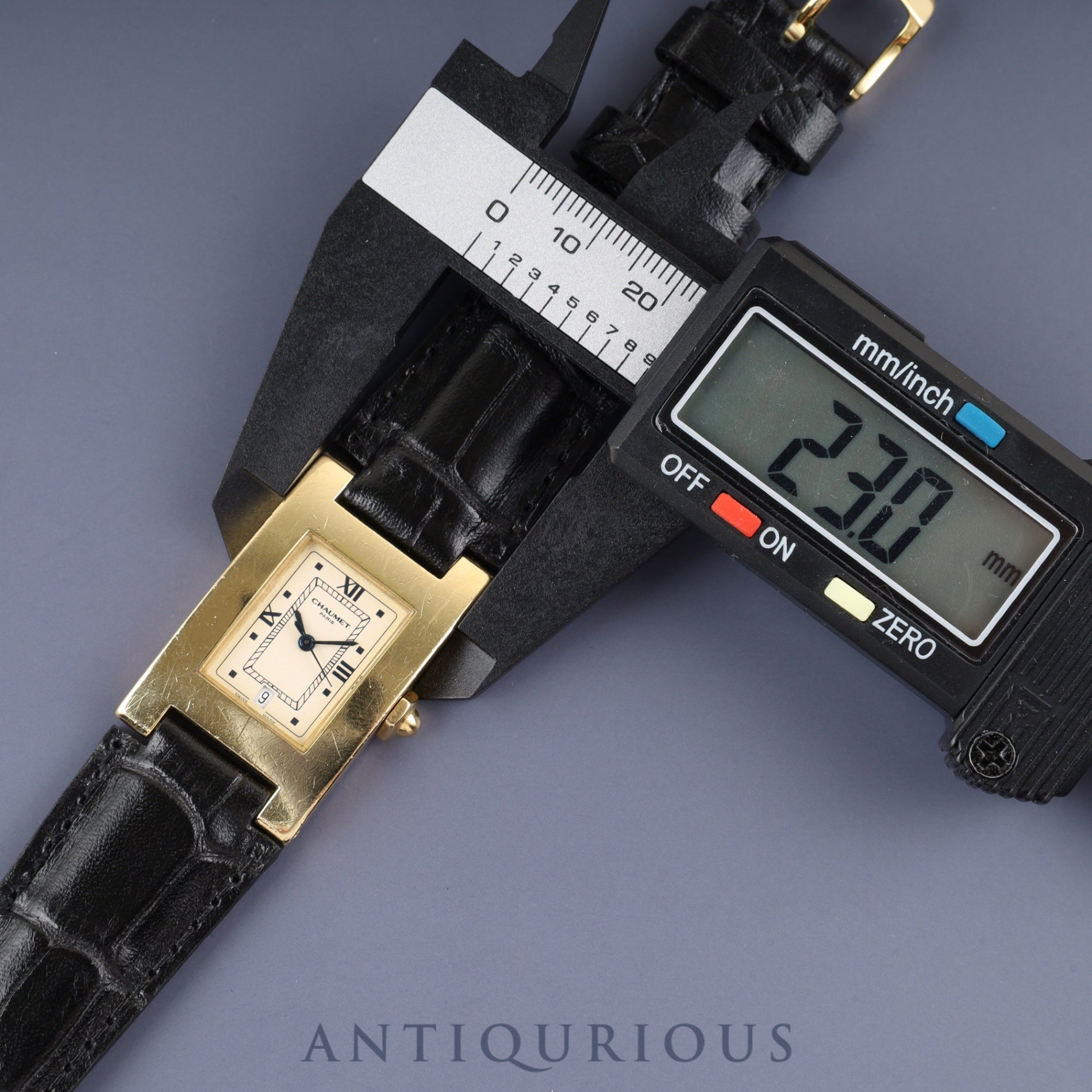 ショーメ スティル・ドゥ・ショーメ 750 クォーツ Cal.- YG 純正尾錠(GP)アイボリー文字盤 オーバーホール済み