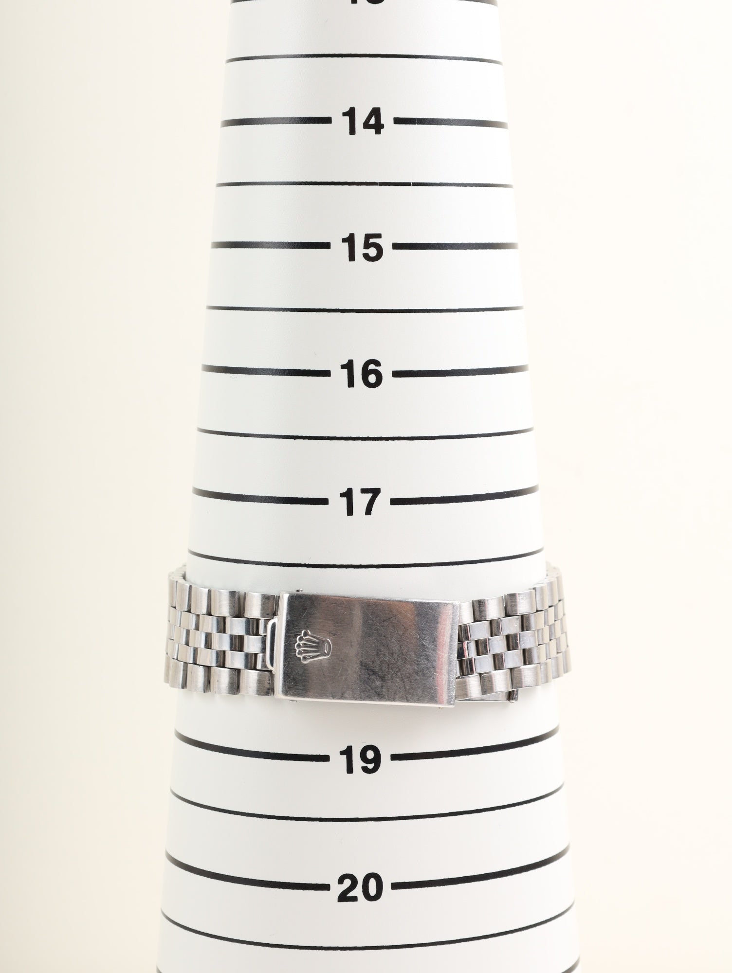 Rolex Datejust 1601 Automatic Caliber 1570 Stainless Steel/White Steel Silver Dial No. 29 (1969) Overhauled