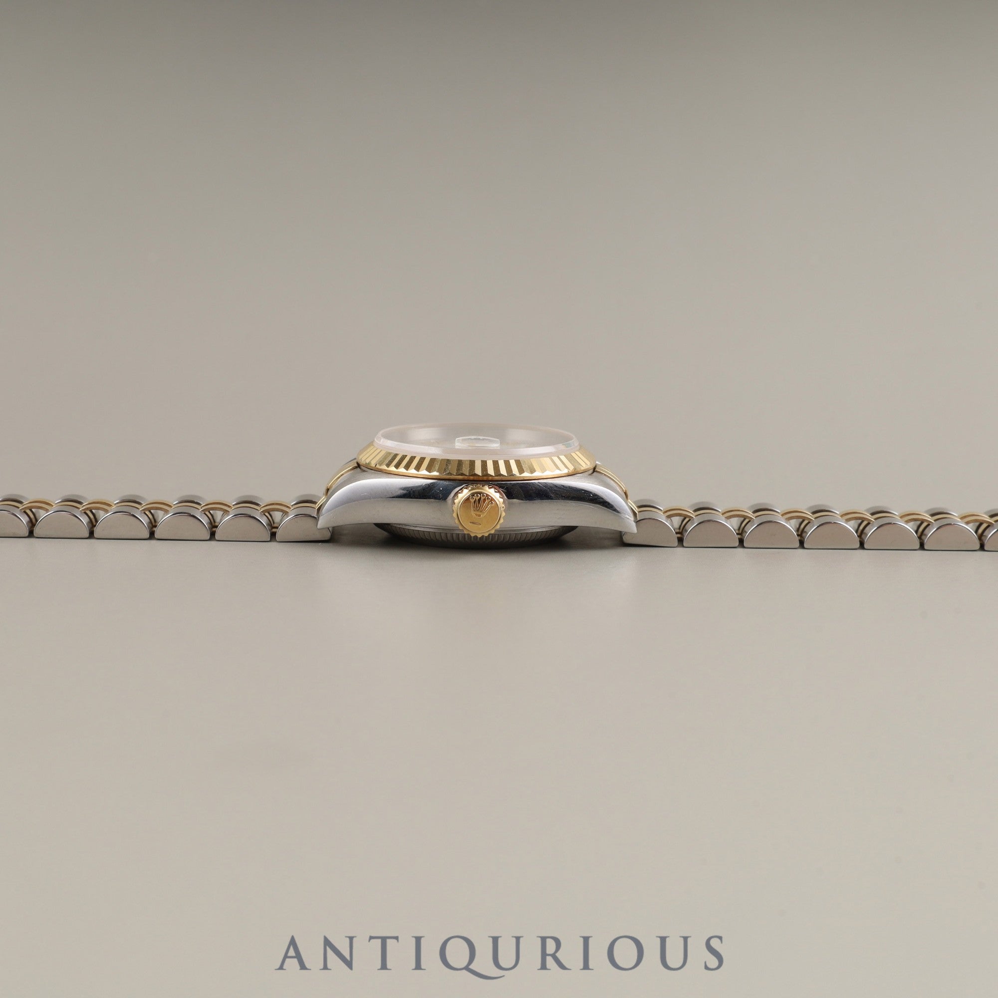 ロレックス レディ デイトジャスト 69173 自動巻き Cal.2135 SS/YG SS/YG ホワイトシャンタン文字盤 W番(1994年~1995年)箱 コマ×1 タグ オーバーホール済み