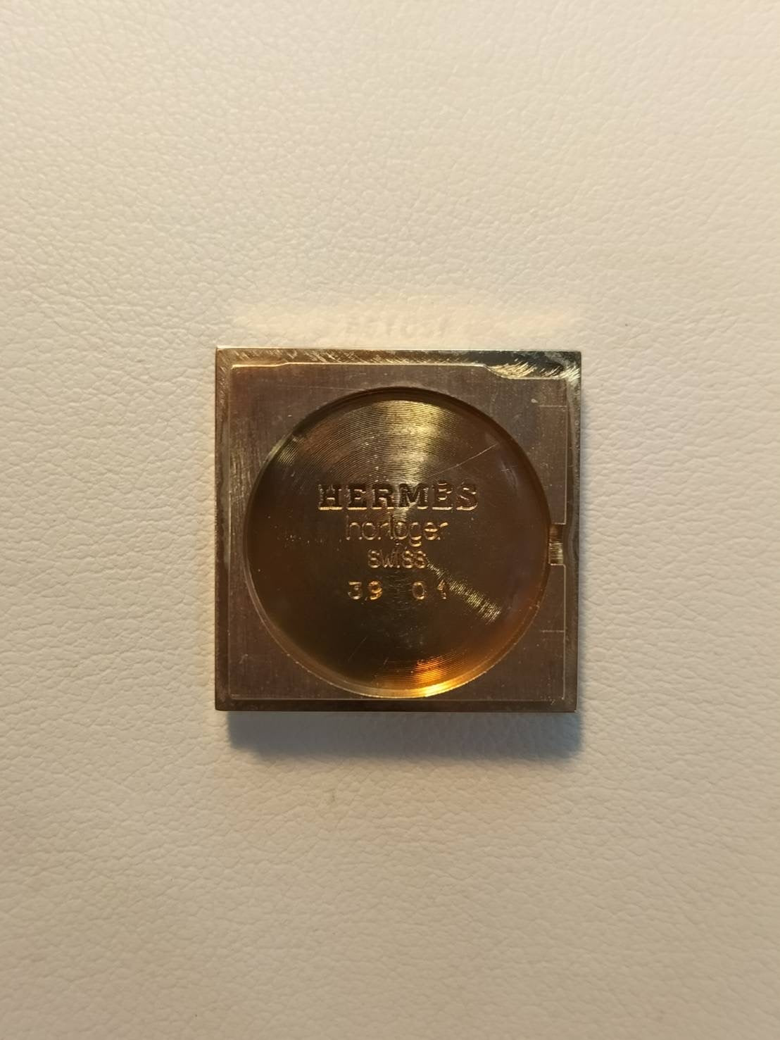 エルメス ケリーウォッチ 39.01 クォーツ GP 純正革ベルト(○U刻:1991年)社外尾錠(GP) ボルドー文字盤 箱 冊子 保証書(1993年)オーバーホール済み