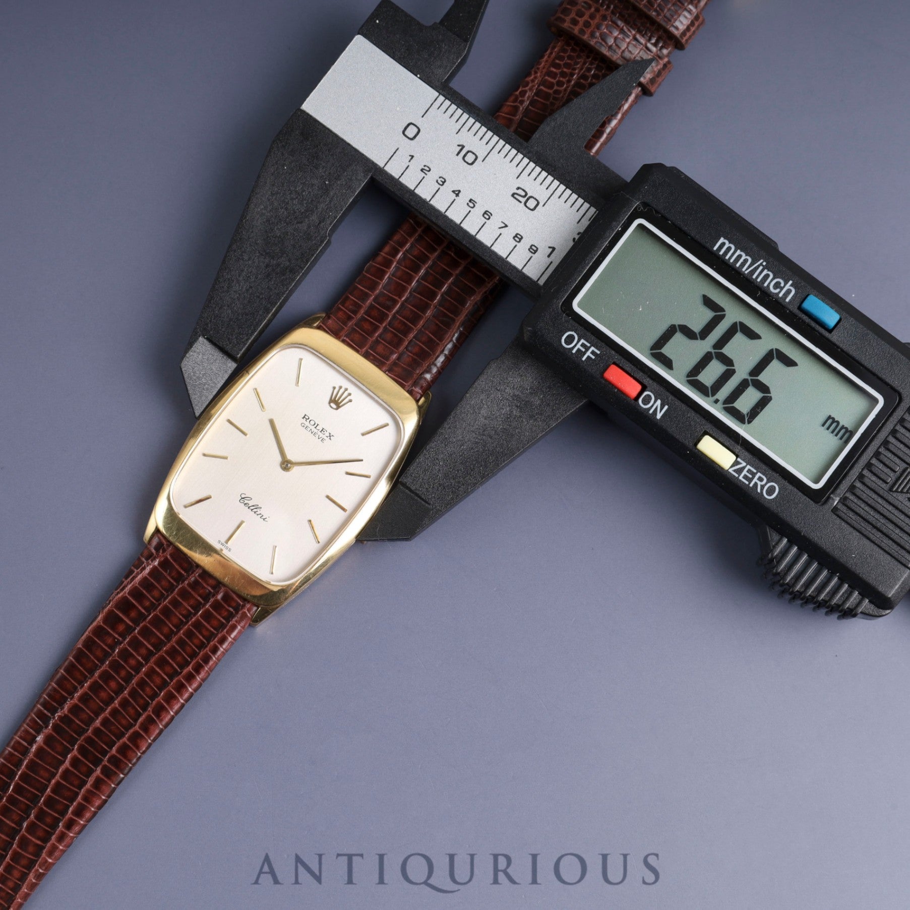 Rolex Cellini 4136 Manual winding Cal.1601 750 Leather Genuine buckle (GP) Silver dial No. 43 (1975) Overhauled