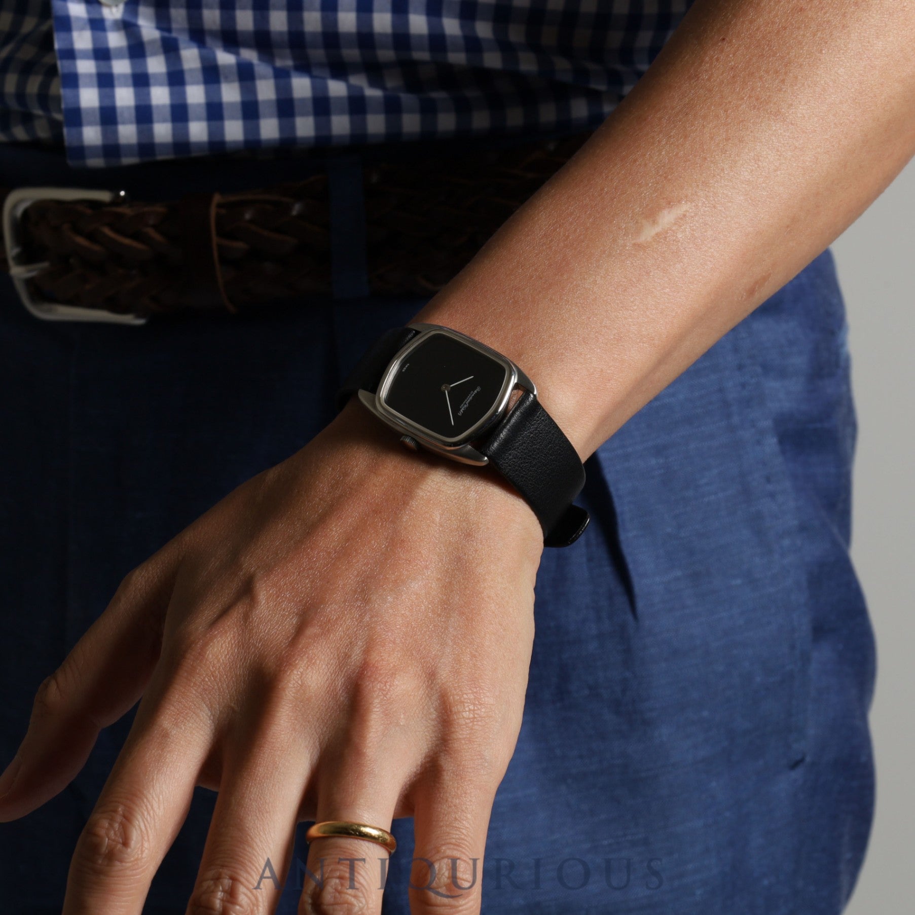 IWC ダヴィンチライン 手巻き SS 純正革ベルト 純正尾錠(SS)ブラック文字盤 オーバーホール済みアイダブリュシー