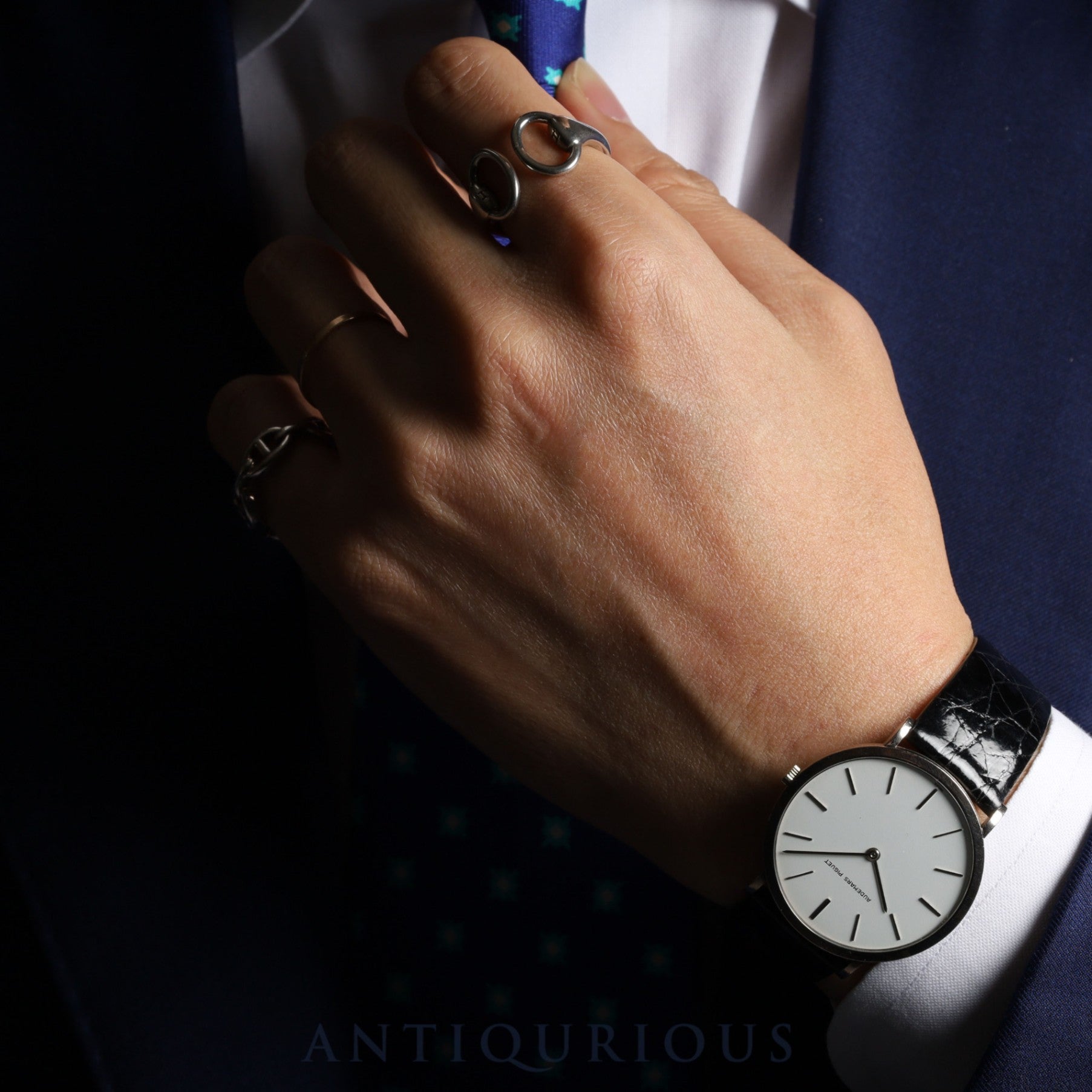 Audemars Piguet Extra Flat Hand-wound Cal.2090 750 Leather Genuine Buckle (750) White Dial 33.3mm 1976-1979