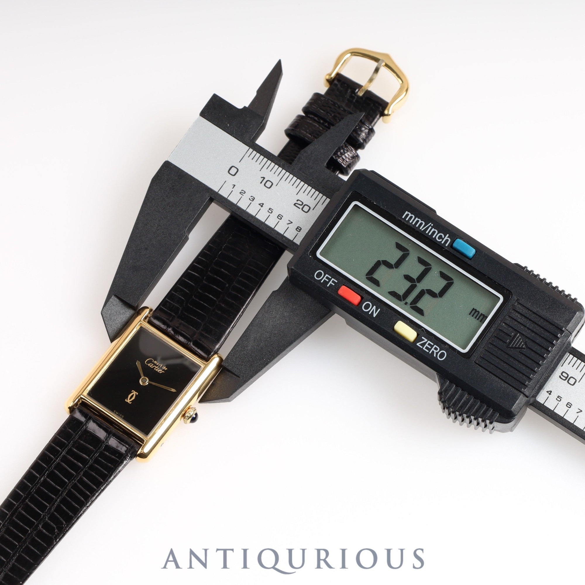 Cartier Must Tank LM Manual Winding No Index Onyx Dial