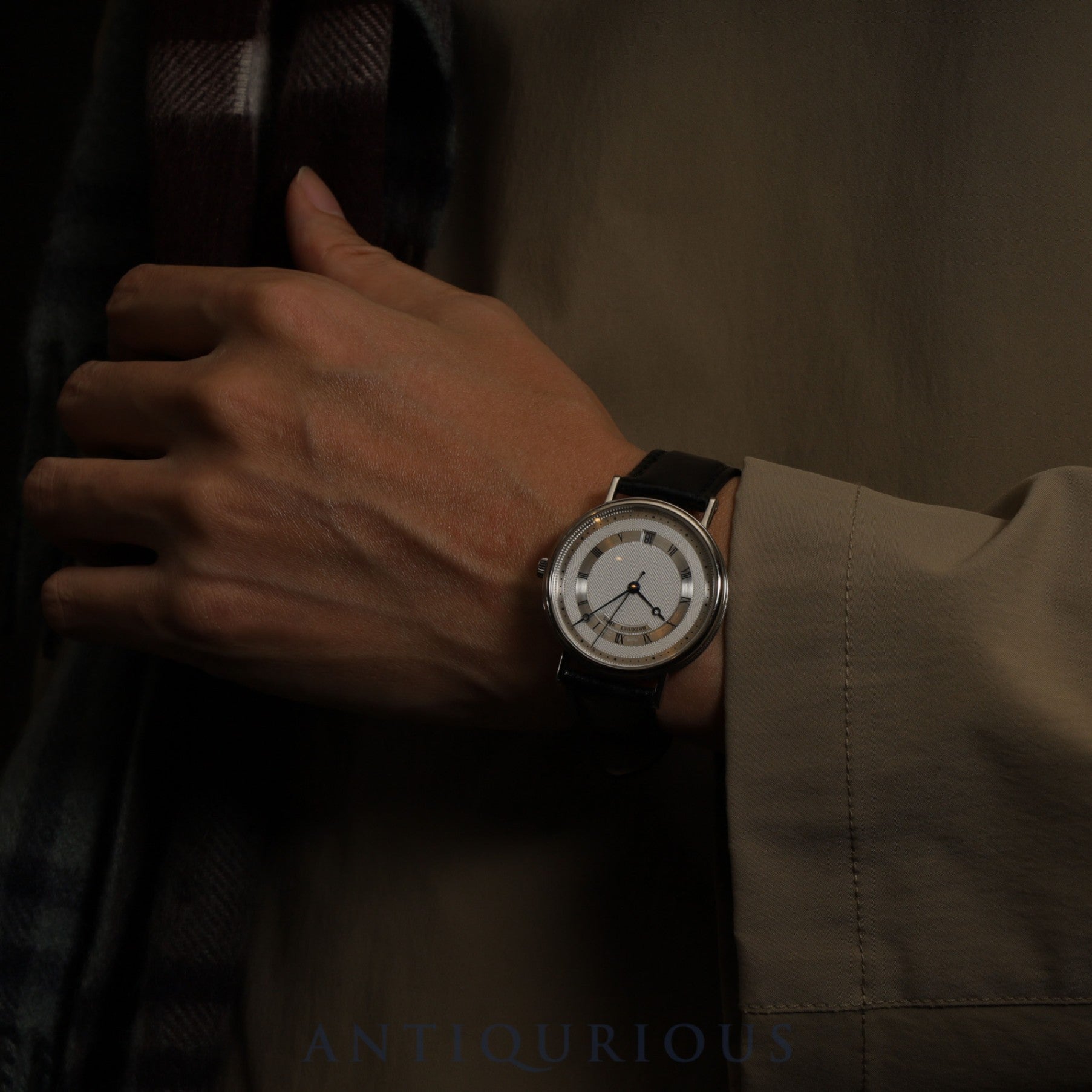 ブレゲ クラシック ツインバレル 5930BB /12/986 自動巻き Cal.517/1 750WG 革 純正尾錠(750WG)シルバーローマン文字盤 箱 冊子 保証書(2012年)オーバーホール済み