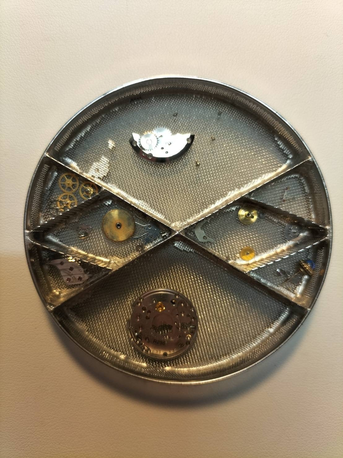 Cartier Must Tank SM Manual Winding Caliber 78-1 SV925 Leather Strap with Genuine GP Buckle Ivory Dial (SWISS Marking) Circa 1976-1981 Overhauled