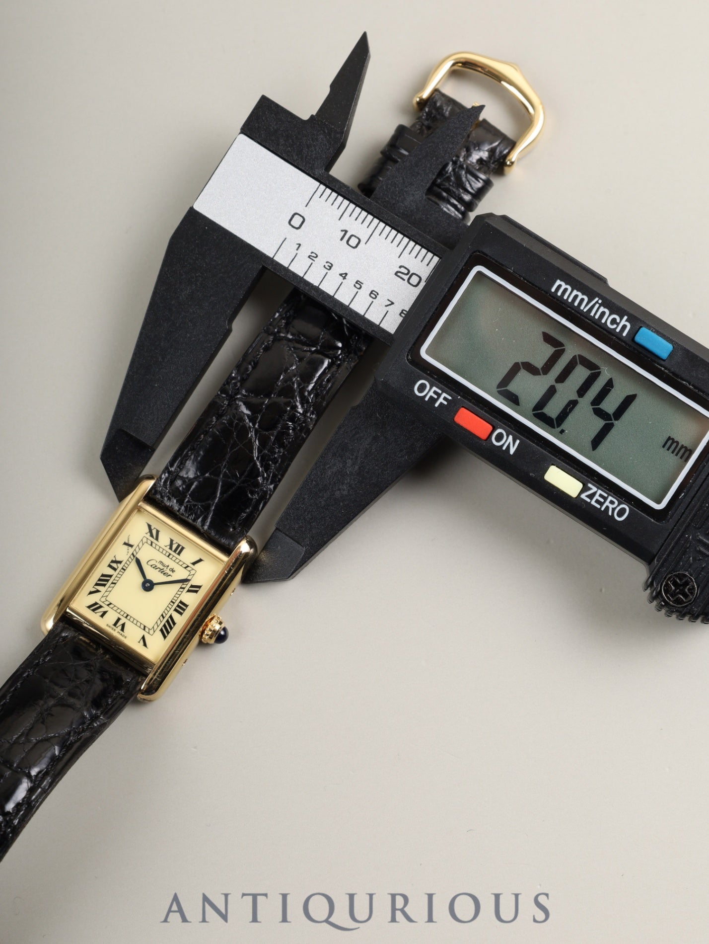 カルティエ マストタンク SM 1613 クォーツ Cal.- SV925 純正革ベルト 純正尾錠(GP) アイボリーローマン文字盤(SWISS MADE表記)1996年頃~1998年頃 カルティエブティックにてコンプリートサービス済み