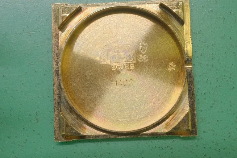 カルティエ タンクルイカルティエ LM W1504856/96065 手巻き Cal.21 750YG 革 純正ピンバックル(750YG)シルバーギョーシェ文字盤(SWISS表記) 冊子 保証書(1994年) オーバーホール済み