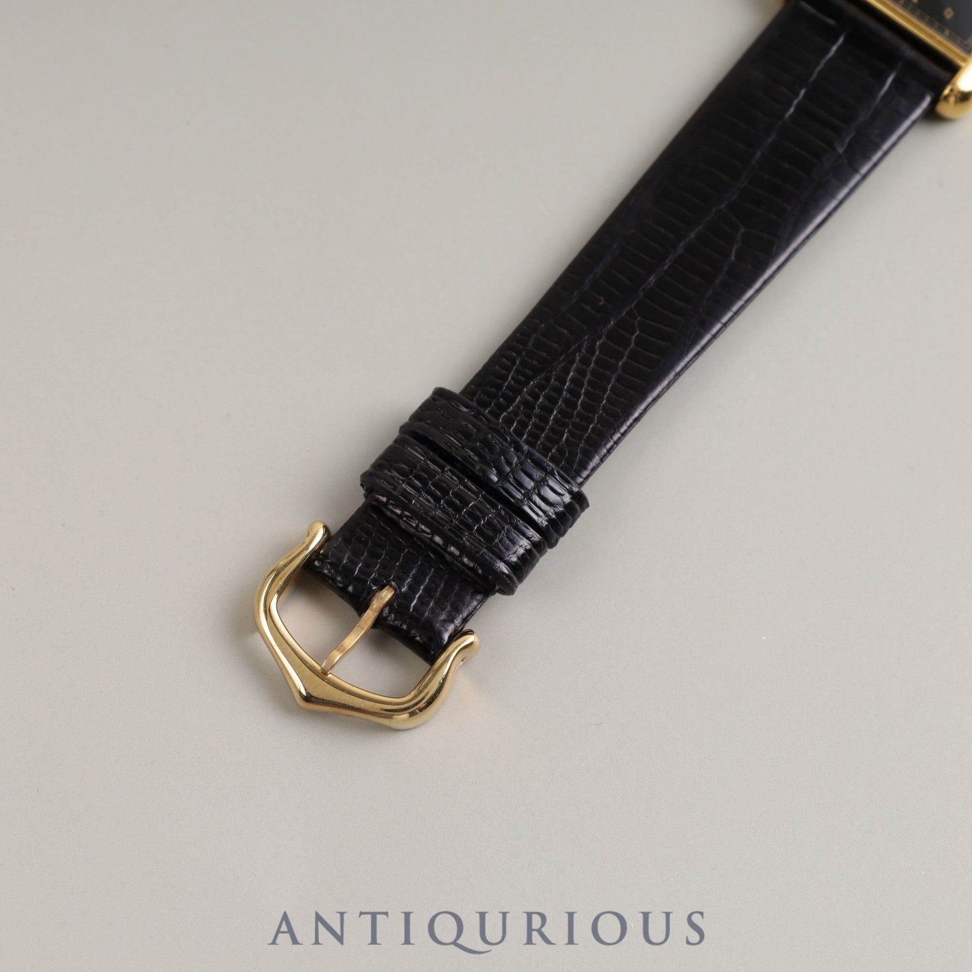 Cartier Must Tank LM QZ 590005 925 Leather Genuine Buckle (GP) Black Roman Dial Box Warranty (1991) Overalled