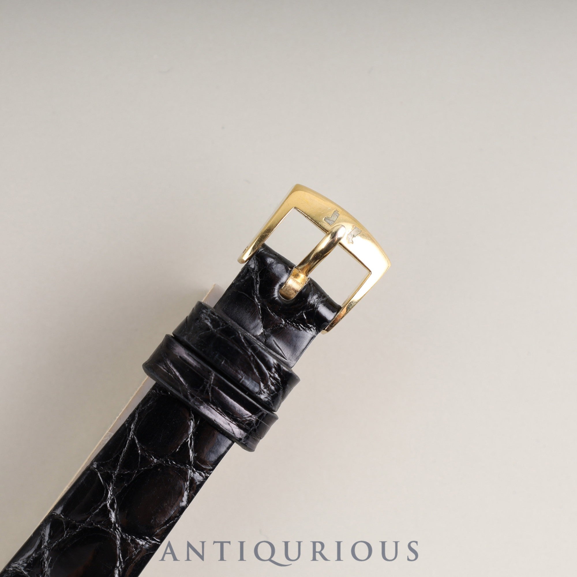 オメガ ジュネーブ 手巻き GP 革 純正尾錠(GP)ゴールド文字盤 オーバーホール済み