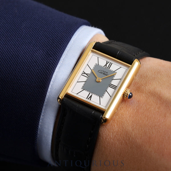 Cartier Must Tank LM 590005 Quartz SV925 Leather Genuine D-buckle Roman gray white dial Complete service (full maintenance) completed at Cartier boutique